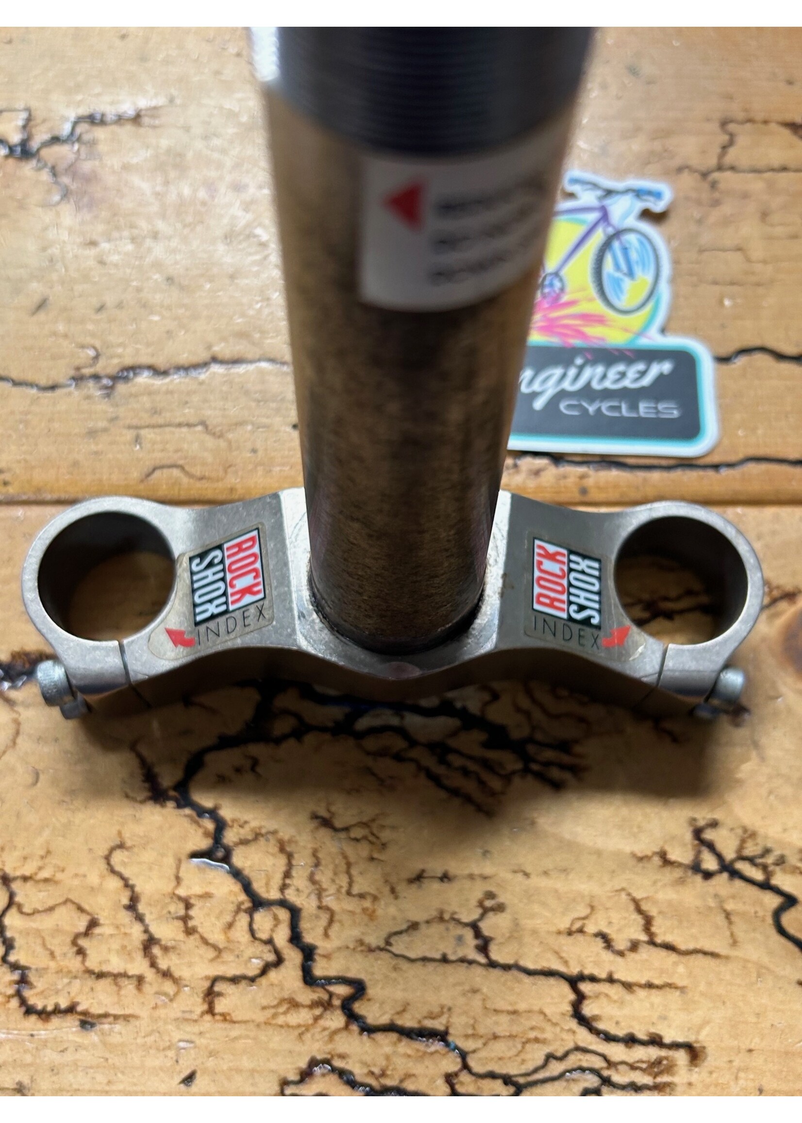 Rockshox Rockshox Mag 20 / 30 1 1/8 Threaded Steerer and Machined Crown