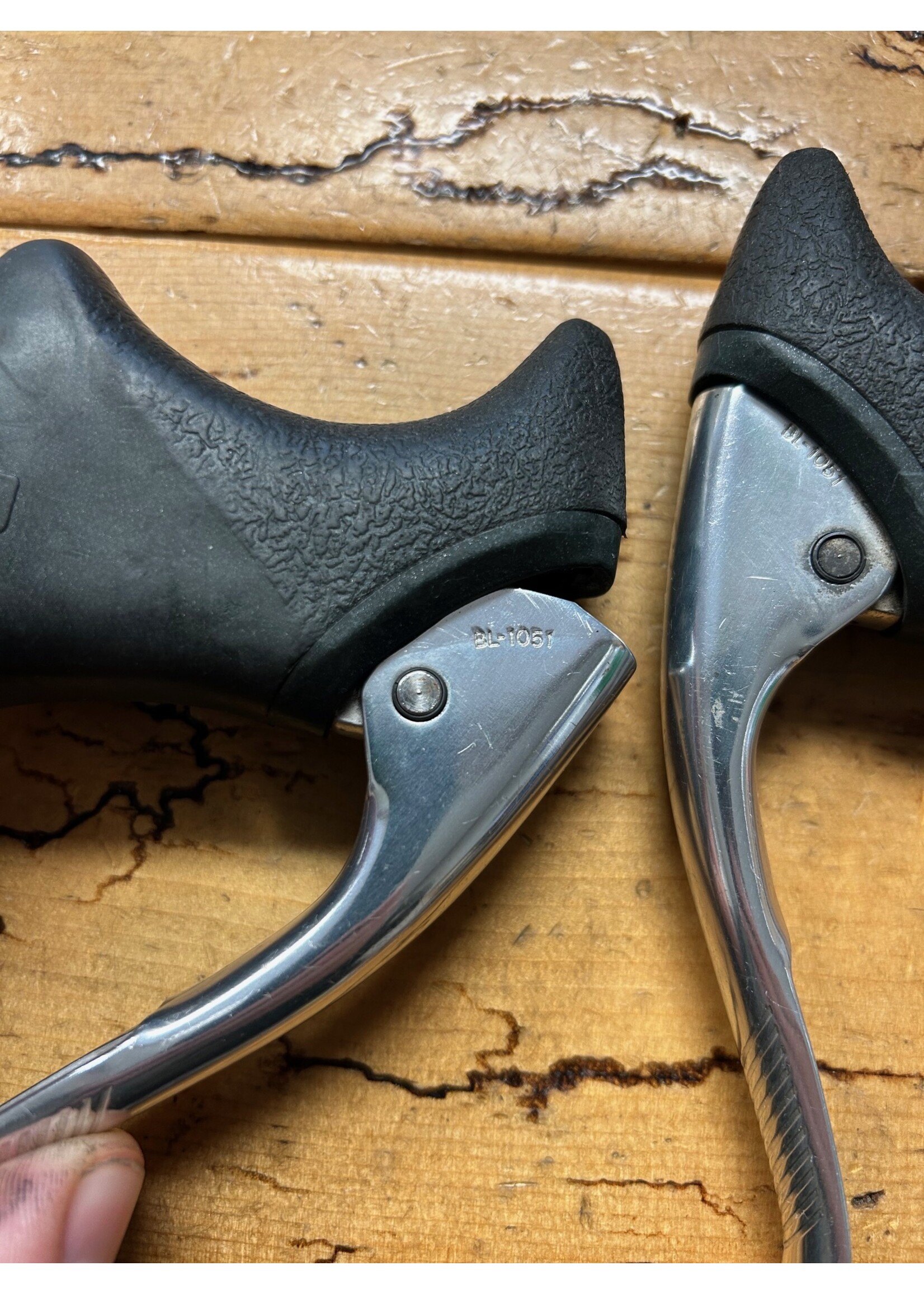 SHIMANO Shimano 105 BL-1051 Silver Brake Levers