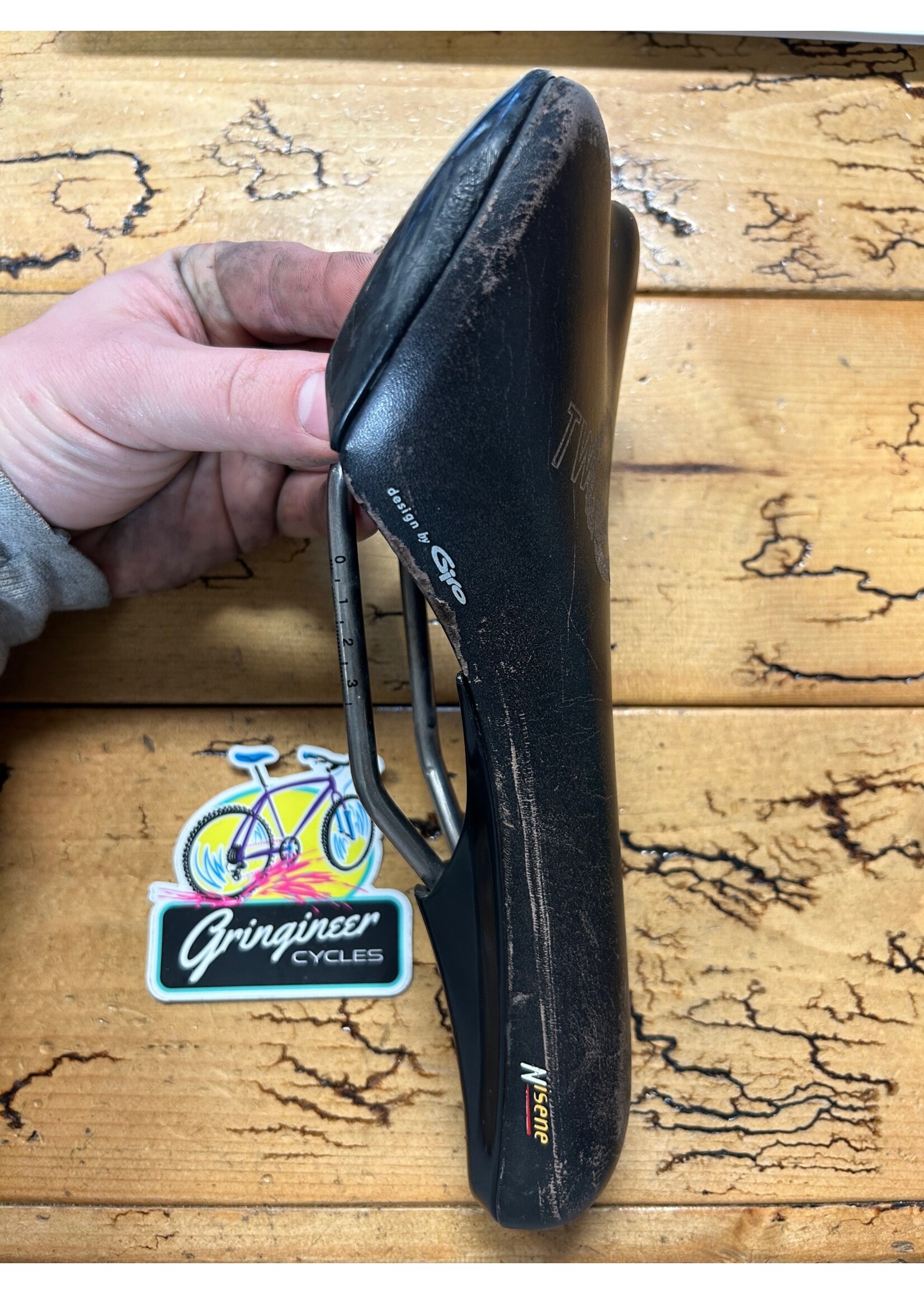 Fizik Fizik Nisene Twin Tech Titanium Railed Saddle