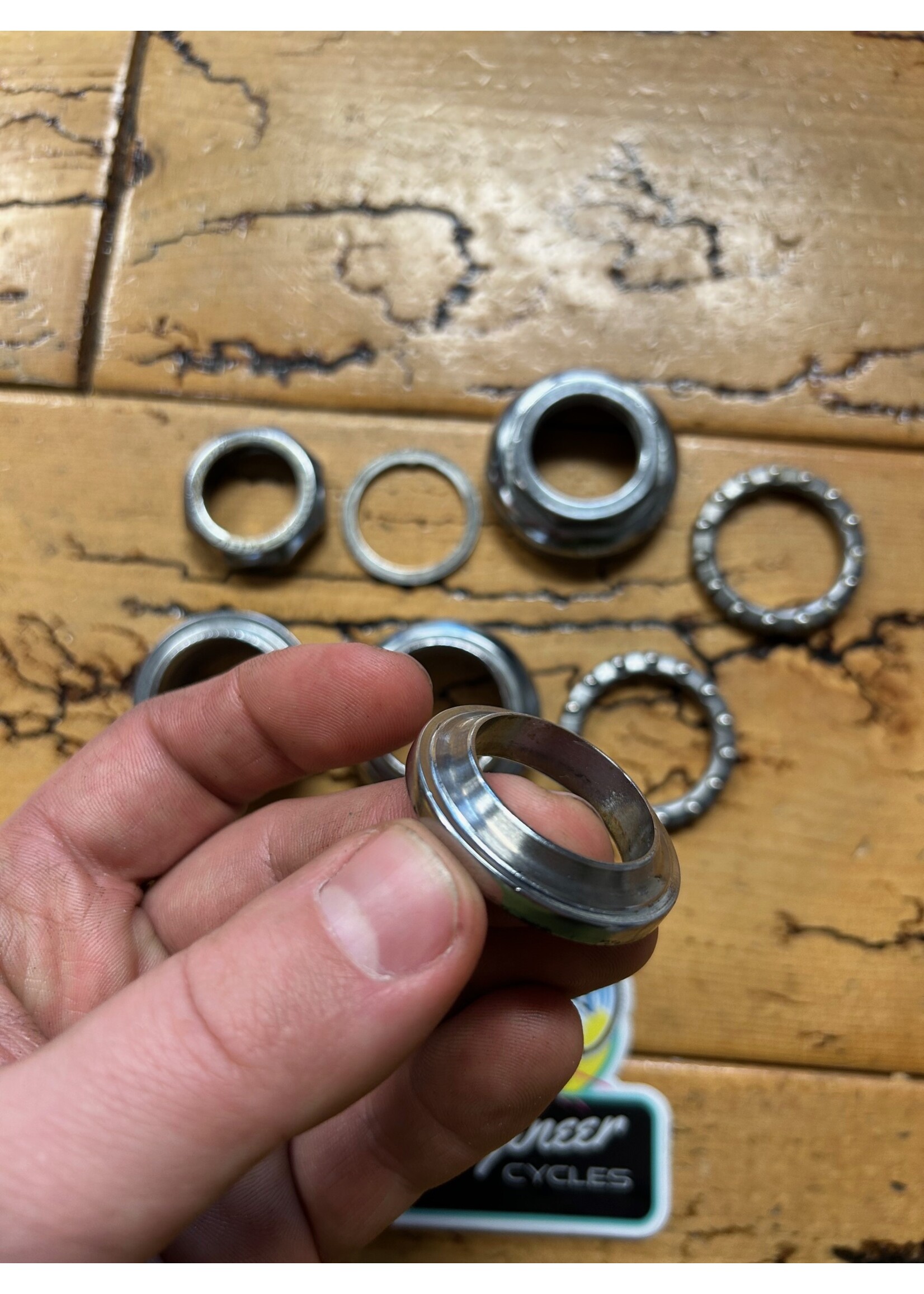 Campagnolo Campagnolo Nuovo Record 1" French Threaded Headset