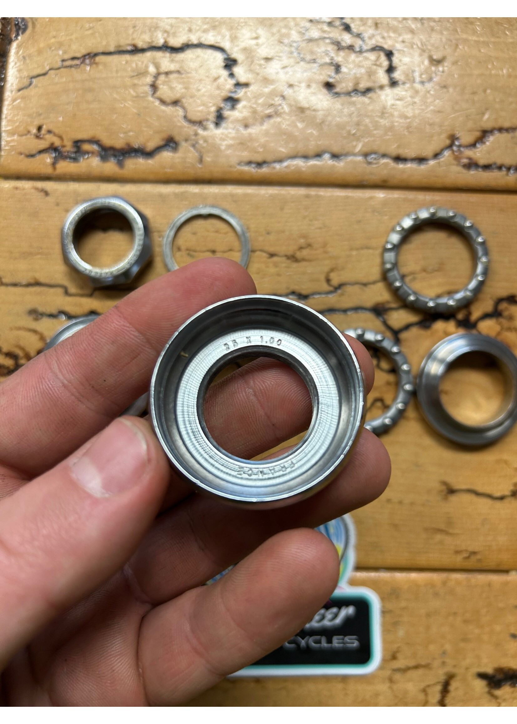 Campagnolo Campagnolo Nuovo Record 1" French Threaded Headset