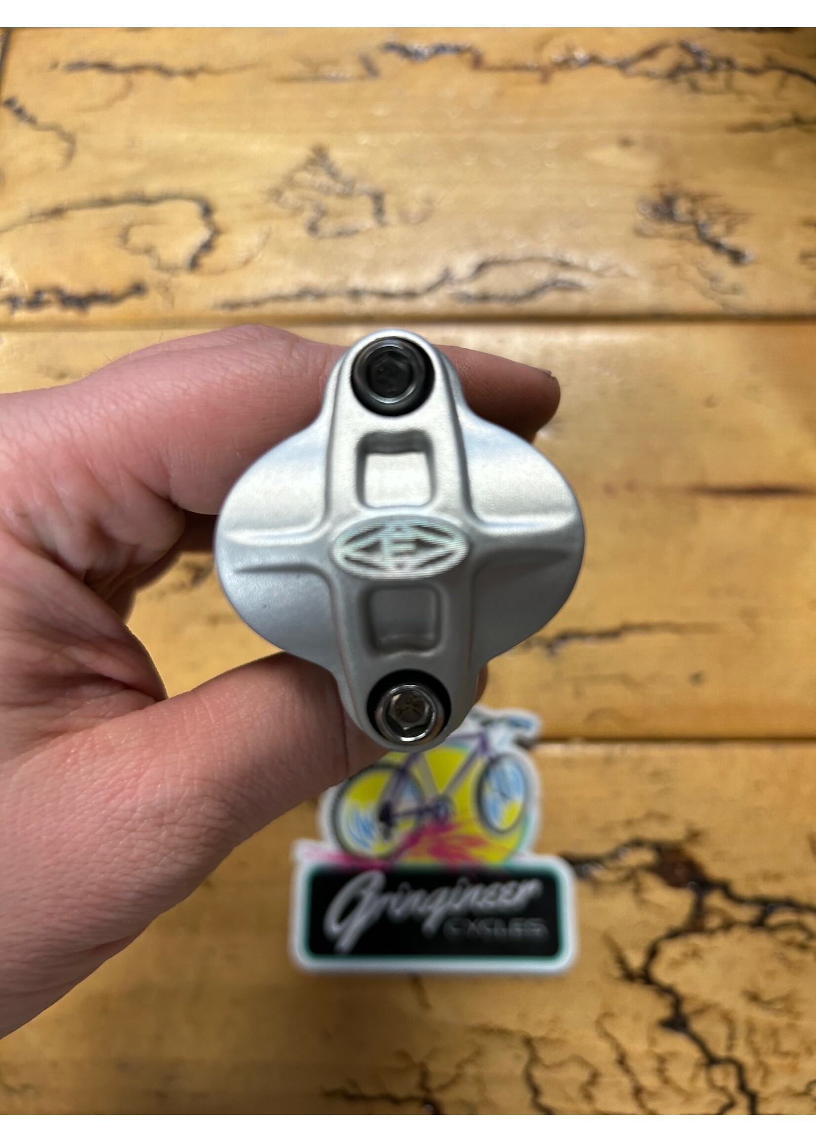 Easton Easton EA70 110mm 1 1/8 Inch 25.4mm Threadless Stem Silver Faceplate NOS