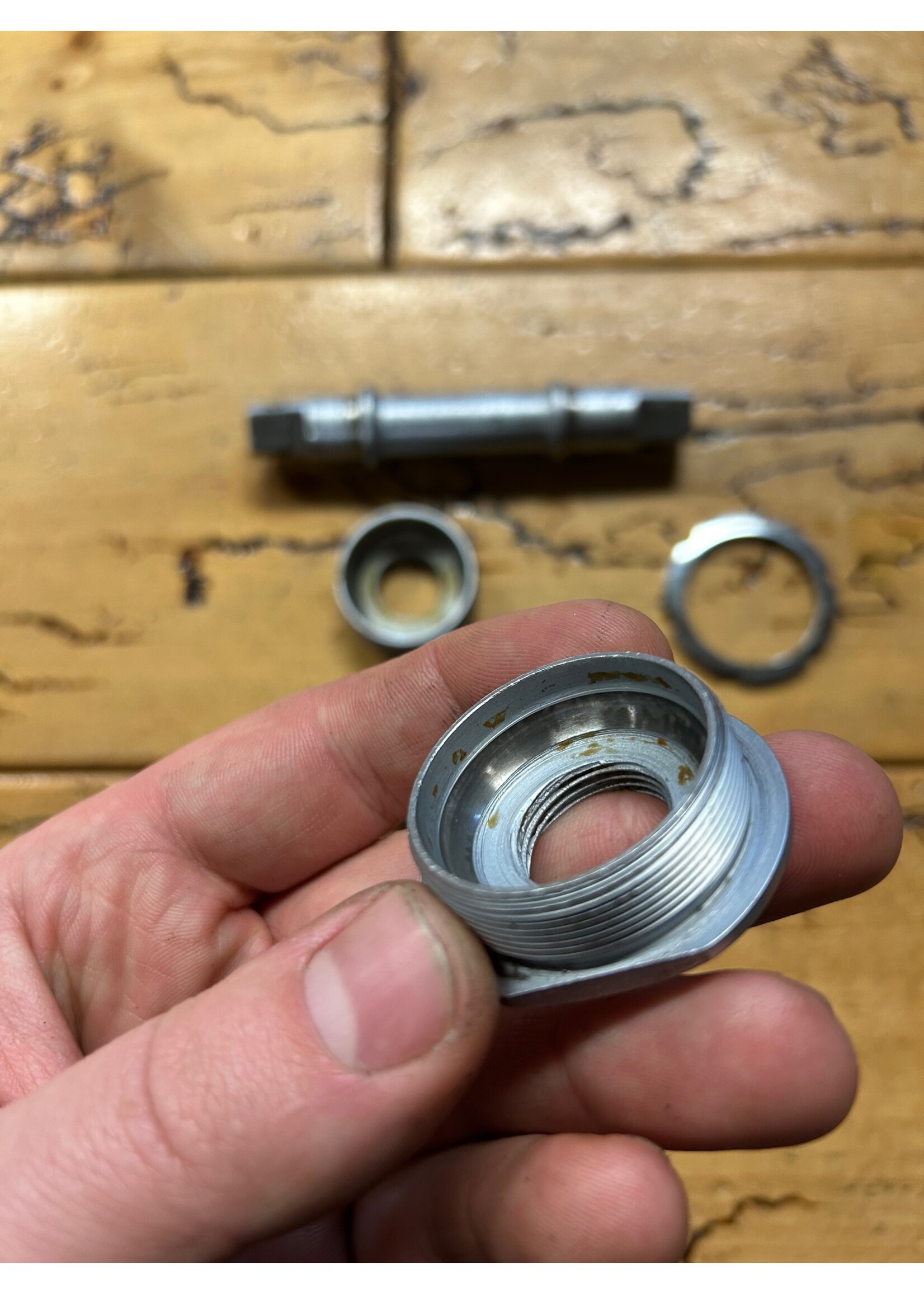 Campagnolo Campagnolo 68x112 French Threaded Square Taper Bottom Bracket