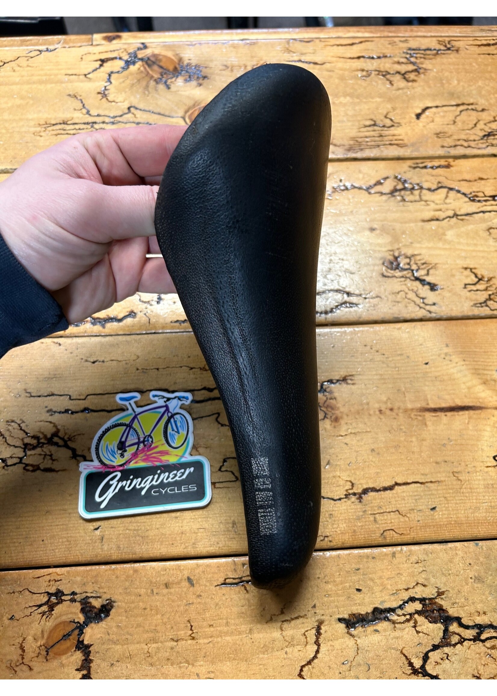 GT GT All Terrra Viscount 2236 Saddle