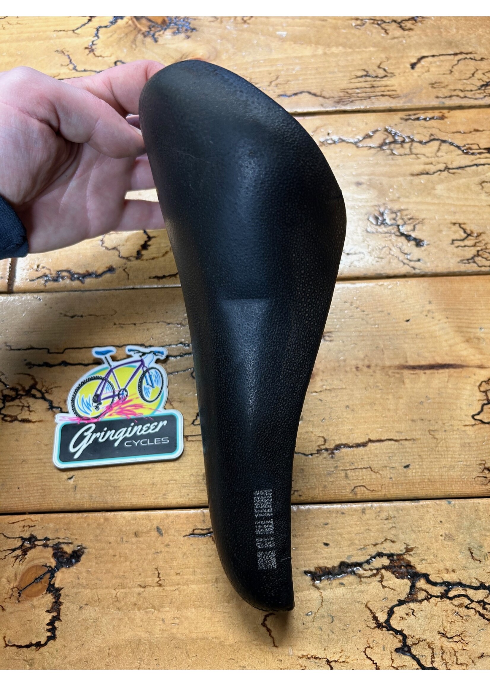 GT GT All Terrra Viscount 2236 Saddle
