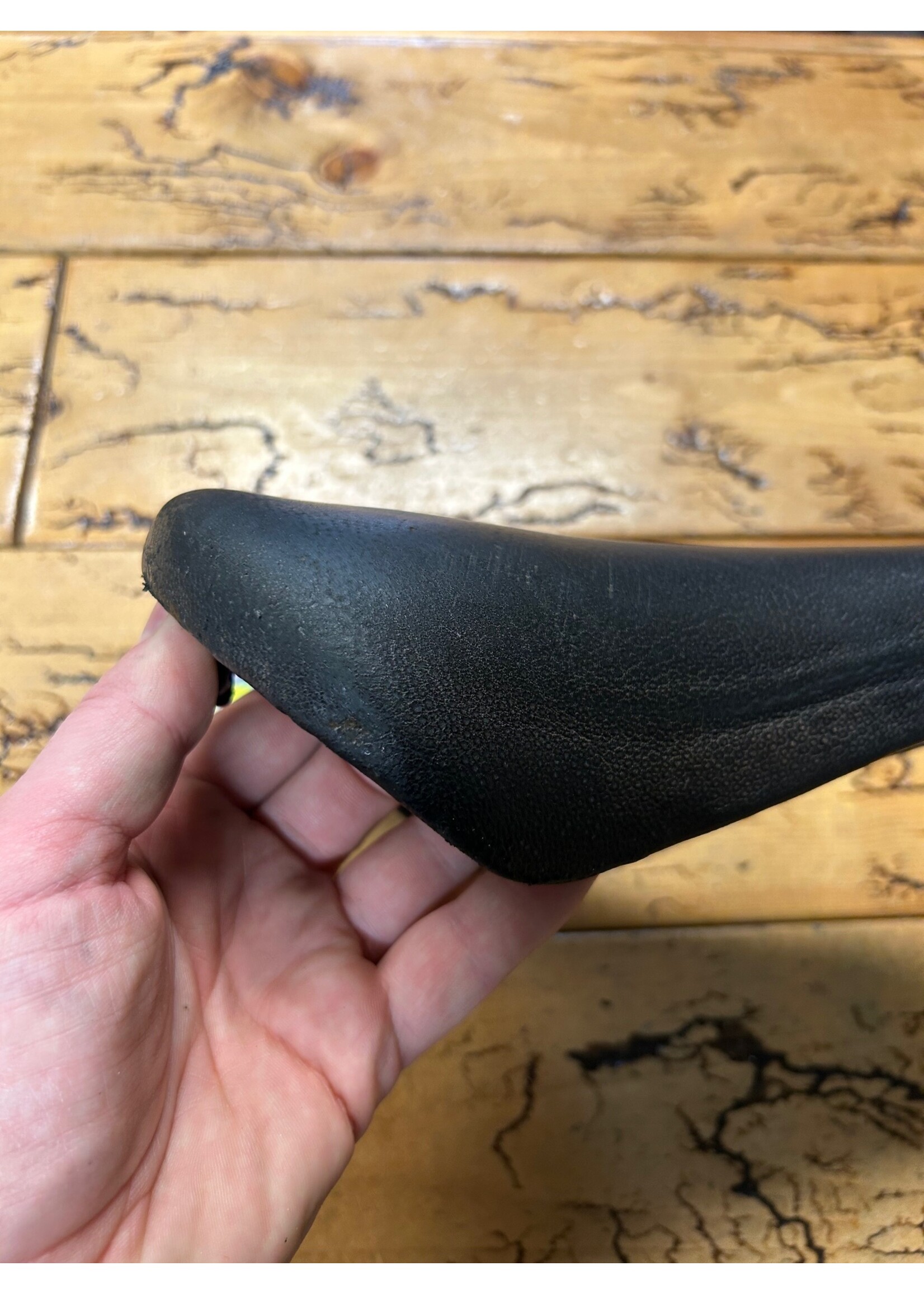 GT GT All Terrra Viscount 2236 Saddle