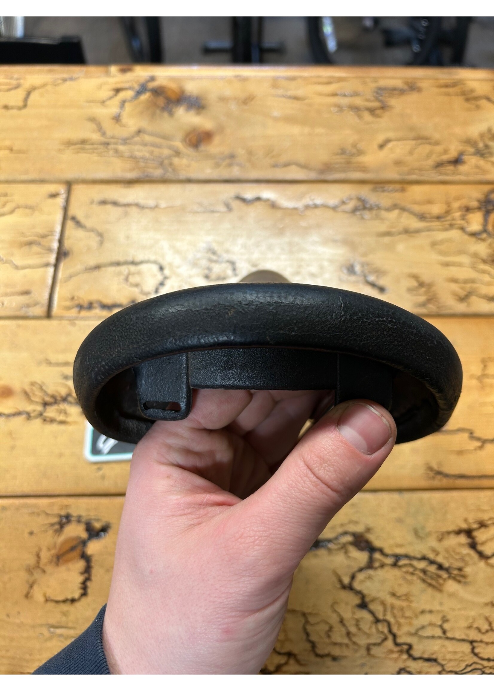 GT GT All Terrra Viscount 2236 Saddle