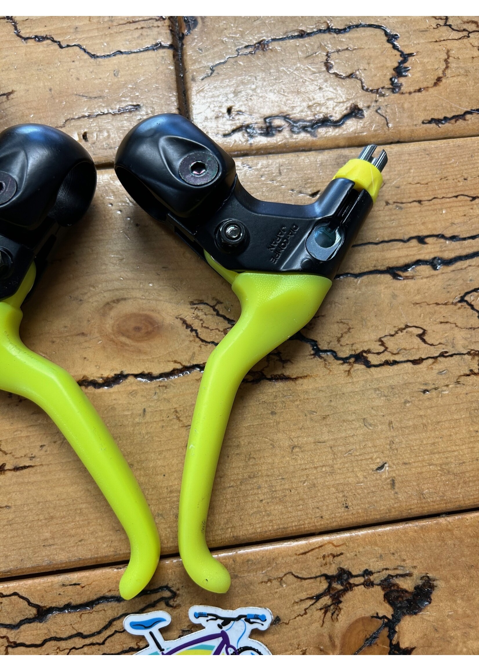 Suntour Suntour X-1 Short Stop Neon Day Glo Brake Levers