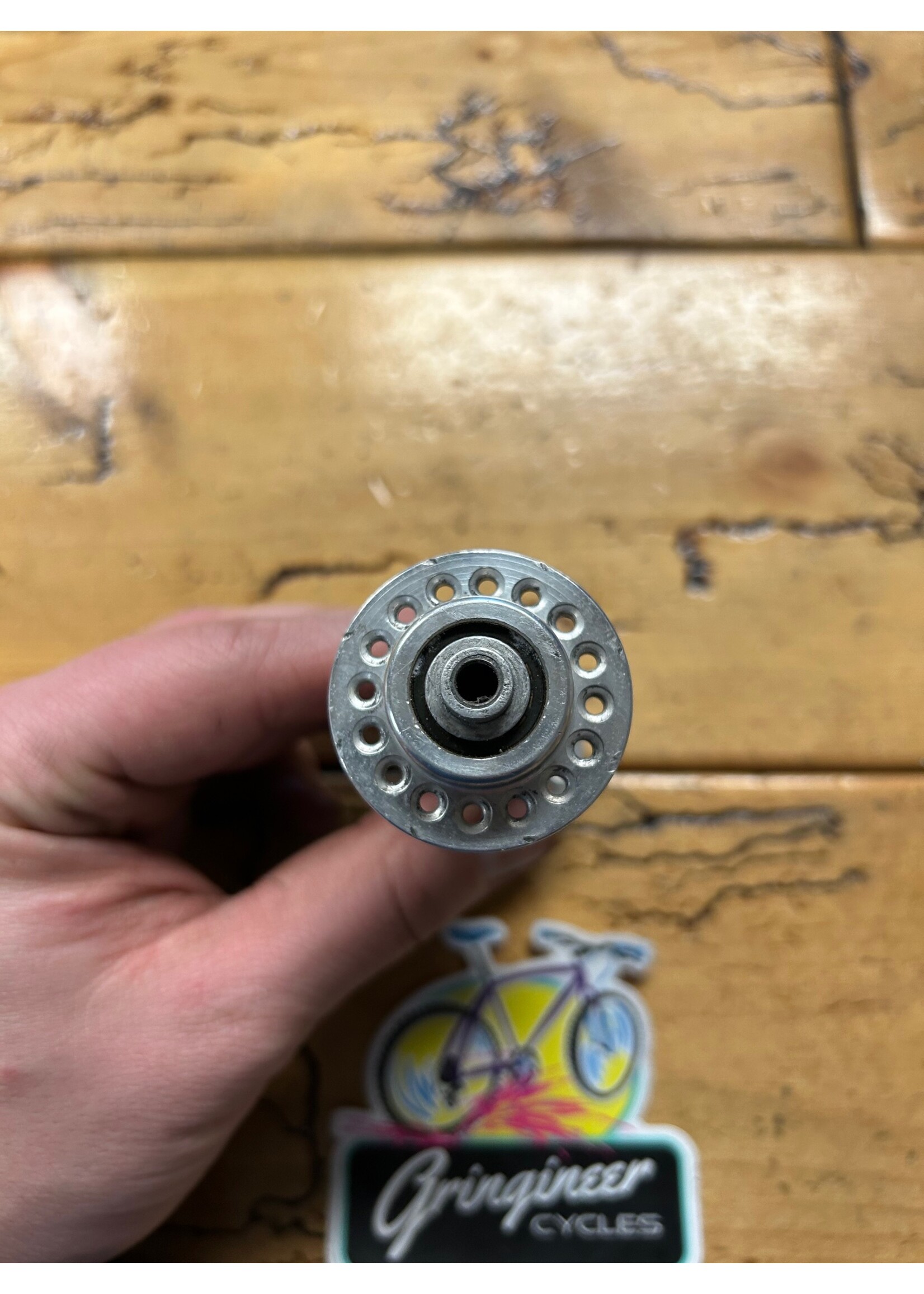 Hi-E Hi-E 32 Hole Front Quick Release Hub