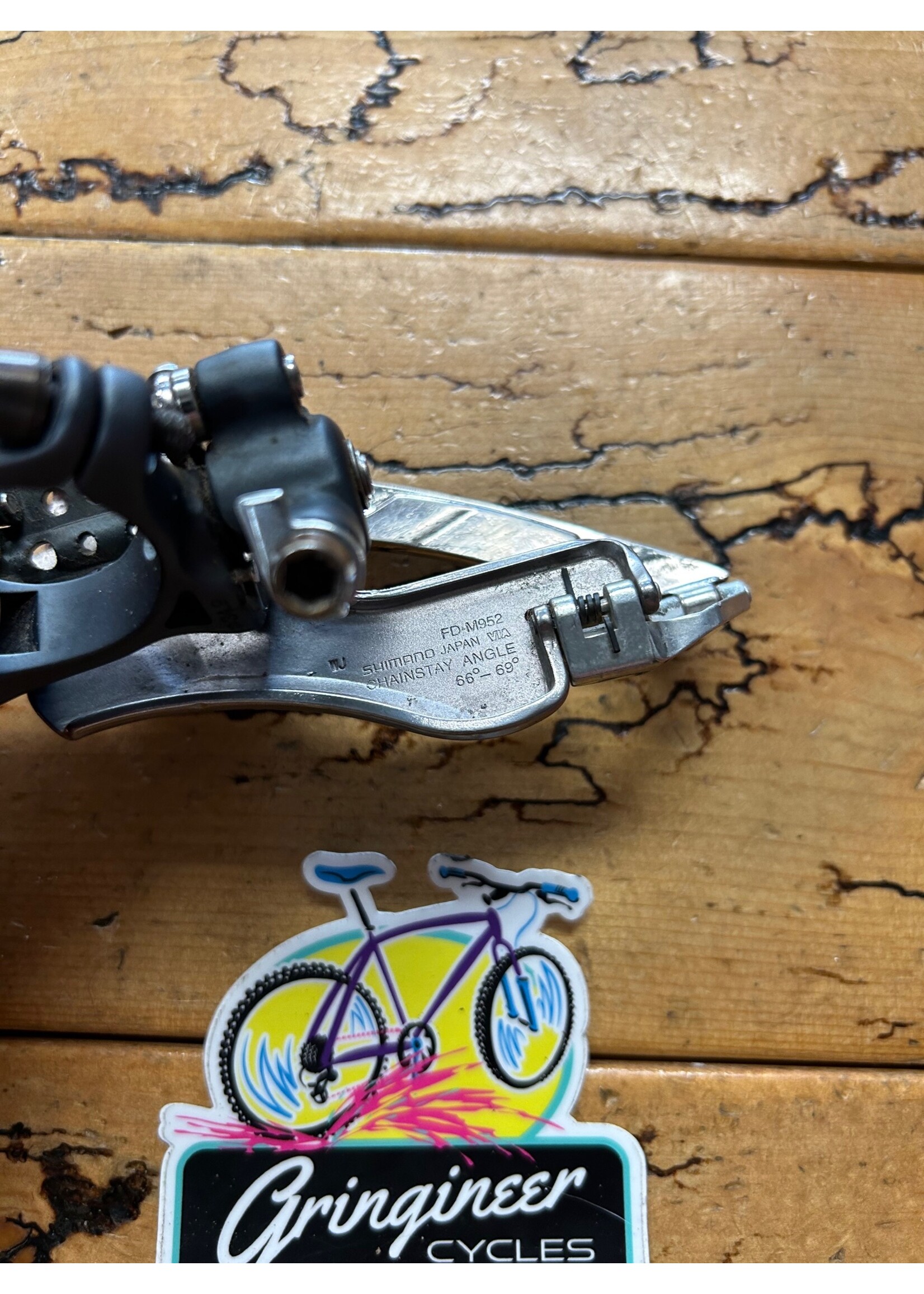 SHIMANO Shimano XTR FD-M952 34.9mm Top Pull Front Derailleur