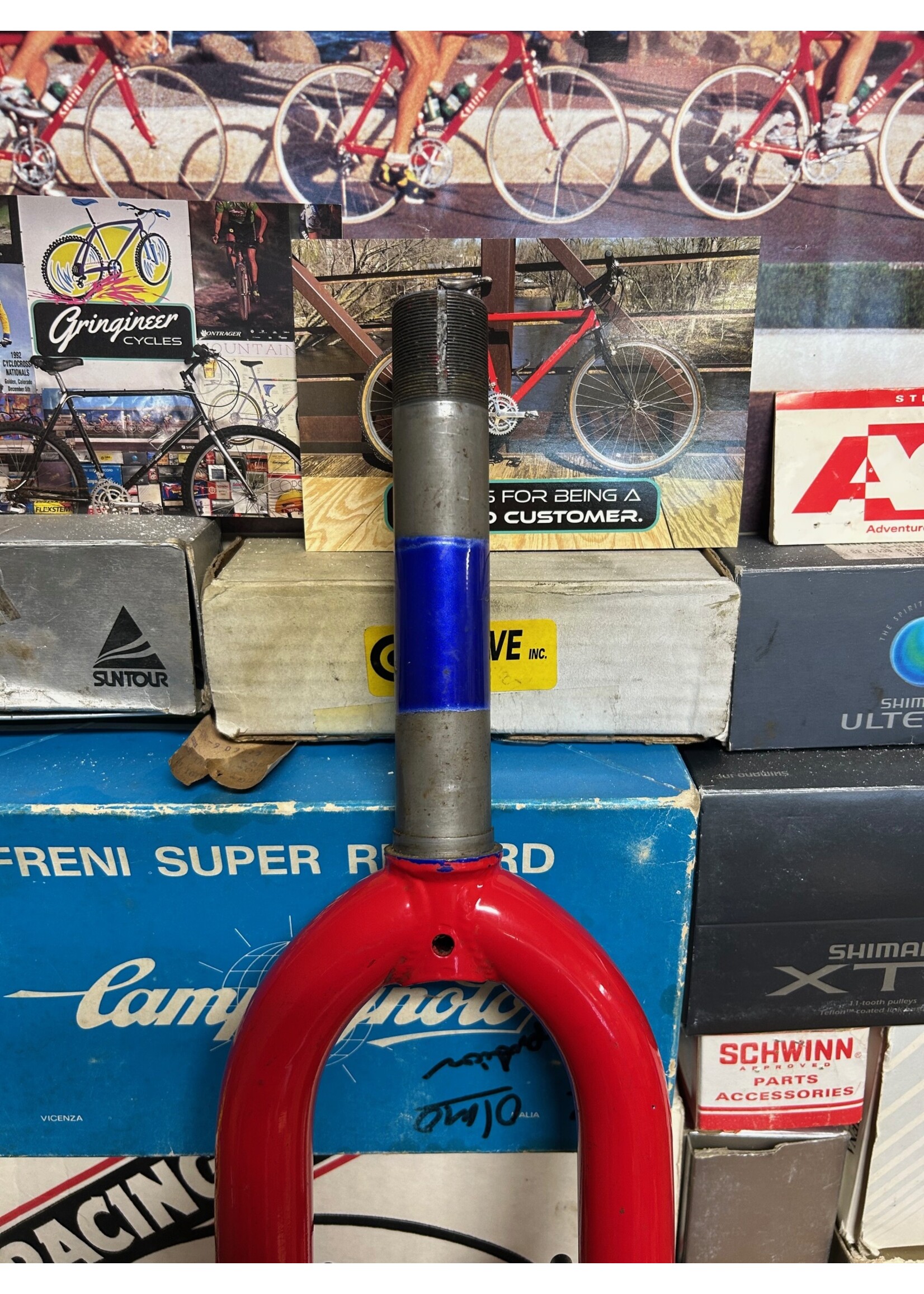 Spinner Spinner Red 26" 1 1/8 Threaded Fork