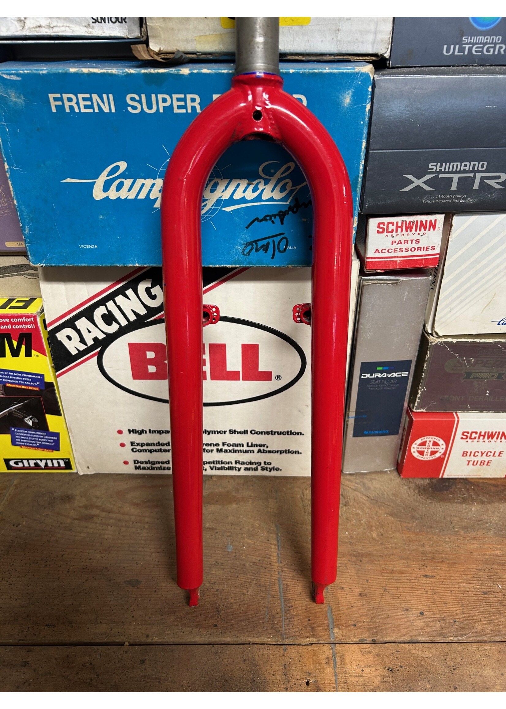 Spinner Spinner Red 26" 1 1/8 Threaded Fork