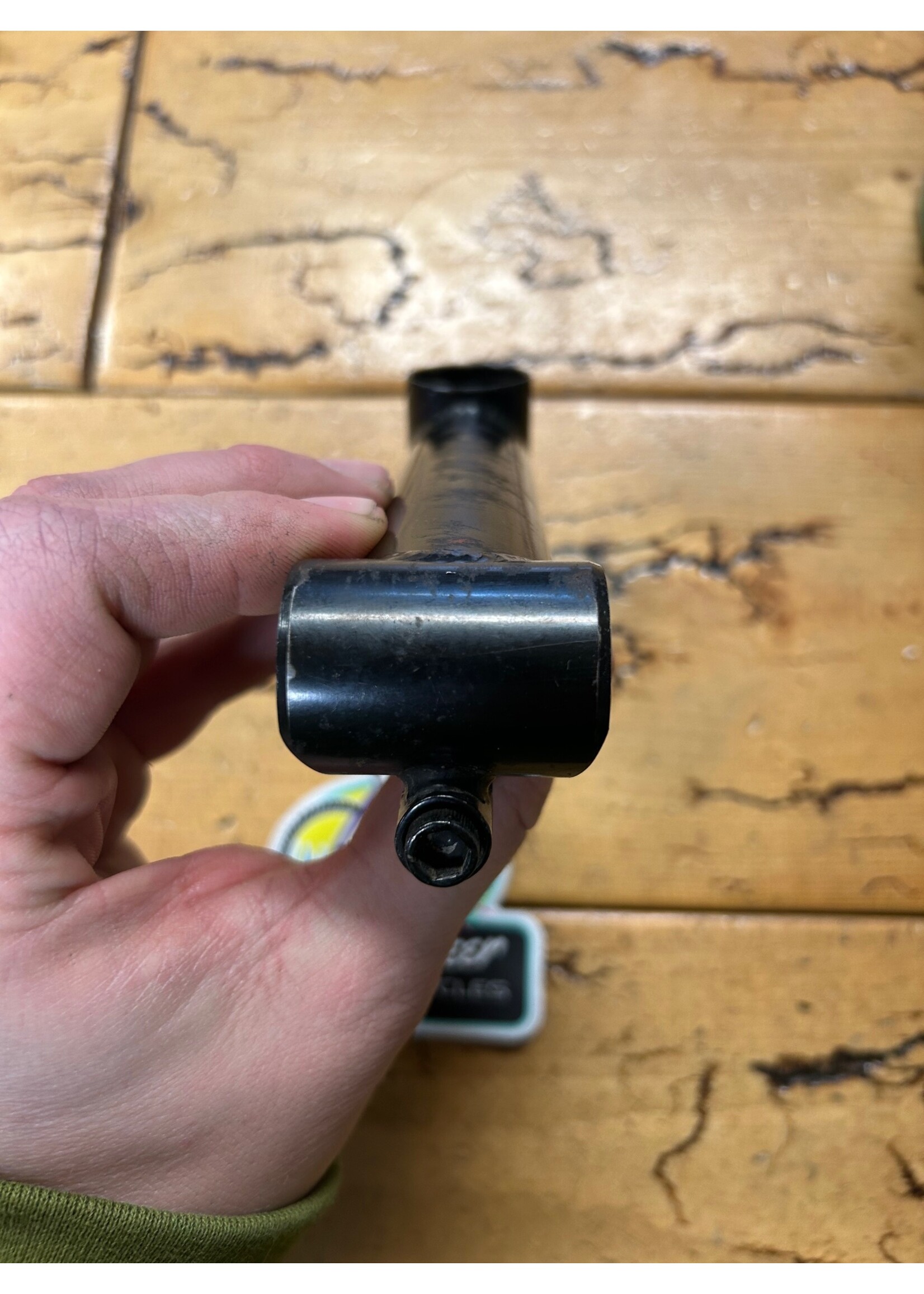 Black 110mm -2 Degree 1 Inch 25.4mm Steel Threadless Stem