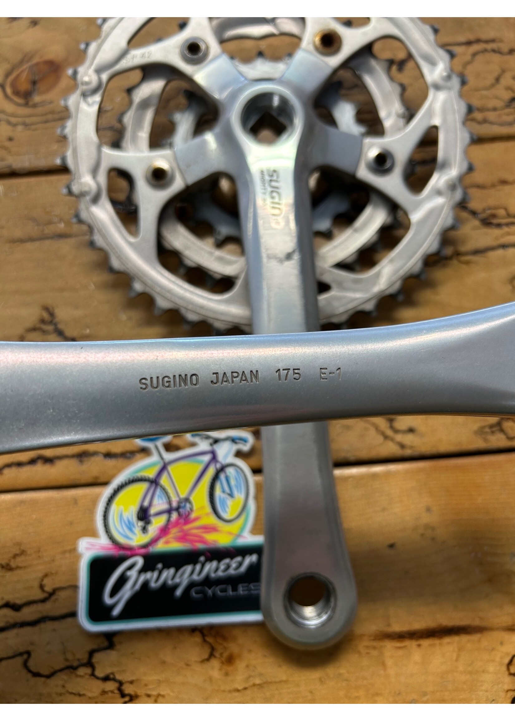 Sugino Sugino Mighty 900 42/32/22 175mm Crankset