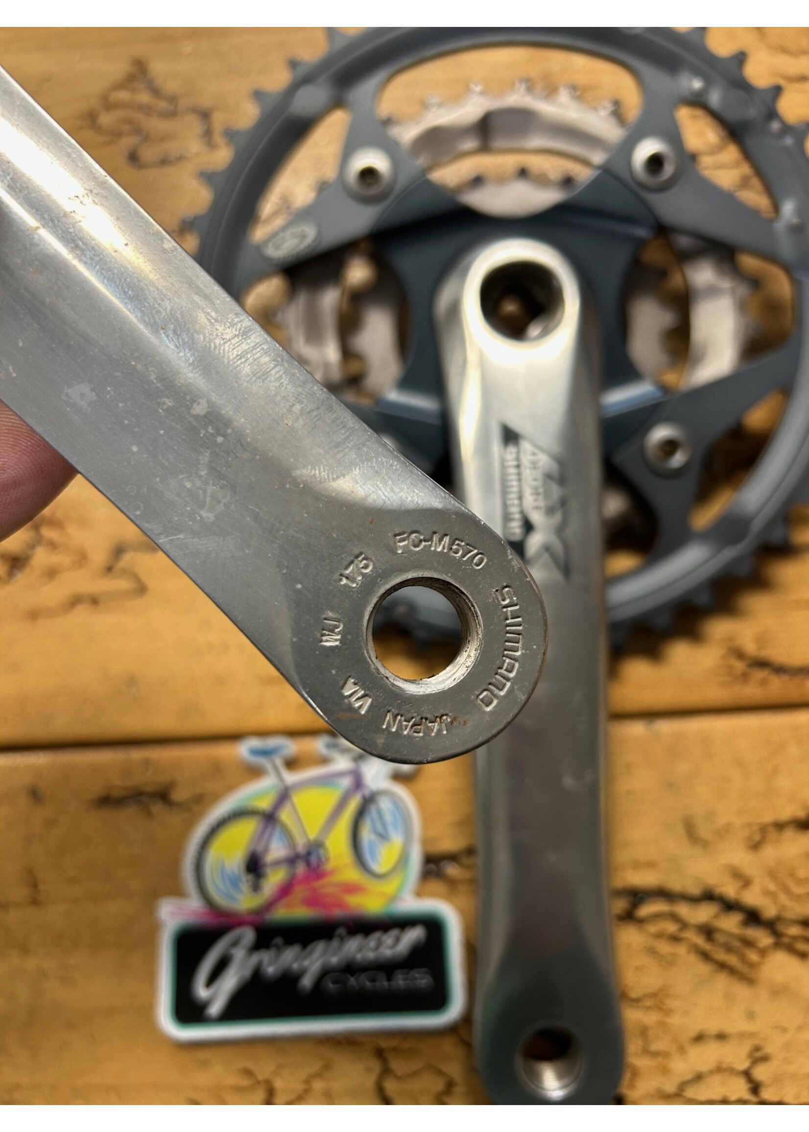 SHIMANO Shimano Deore LX FC-M570 175mm 44/32/22 Crankset