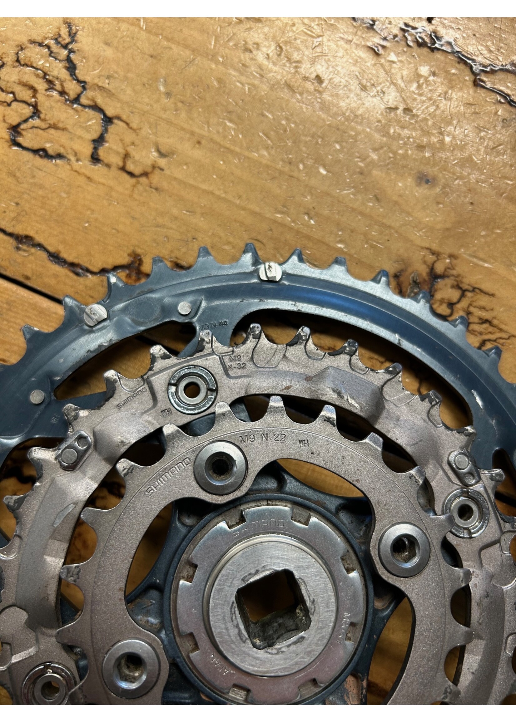 SHIMANO Shimano Deore LX FC-M570 175mm 44/32/22 Crankset