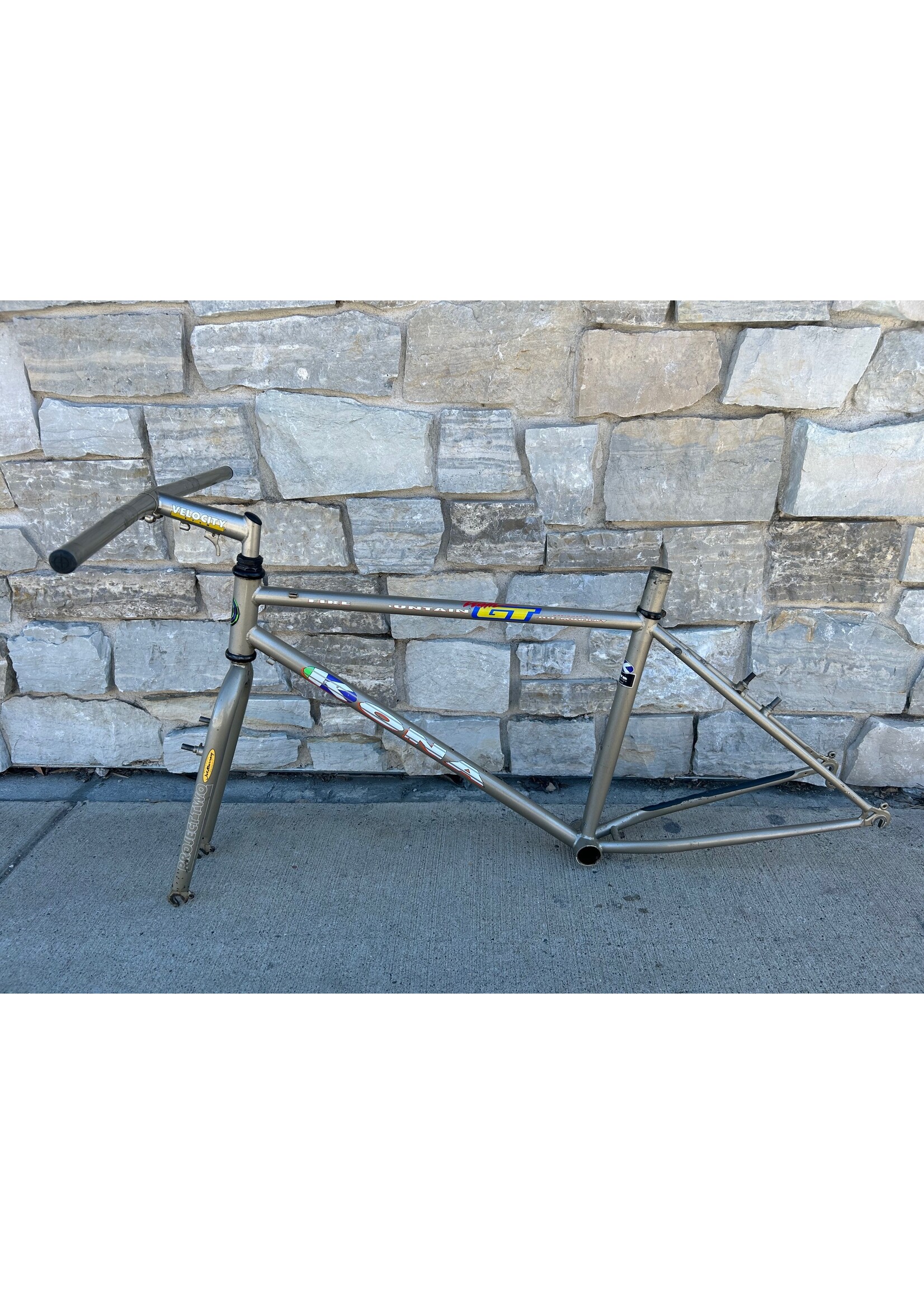 Kona 18" Kona Fire Mountain Frameset With Paint Matched Bar and Stem