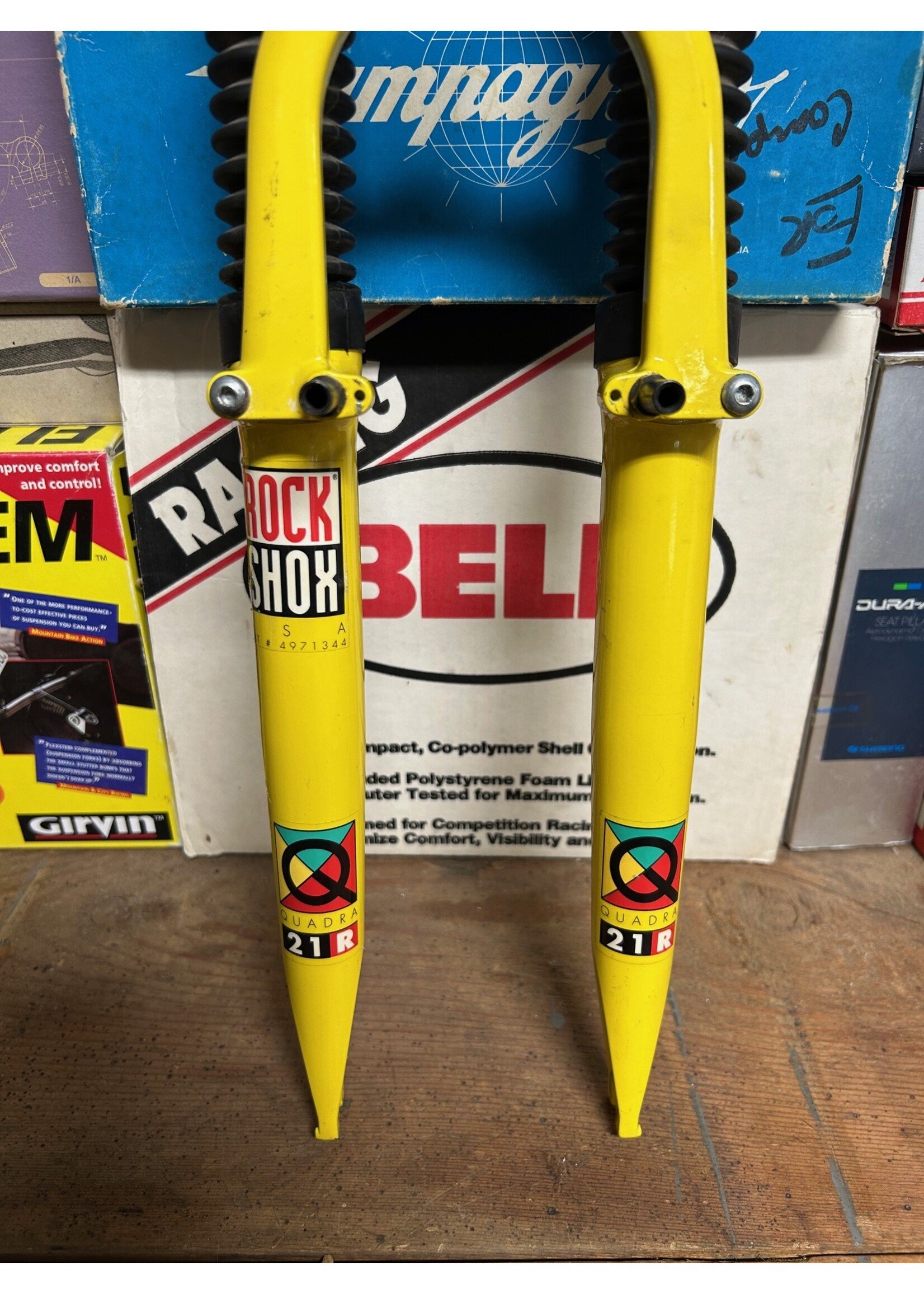 Rock Shox Rockshox Quardra 21R 26" 1 Inch Threaded Suspenison Fork