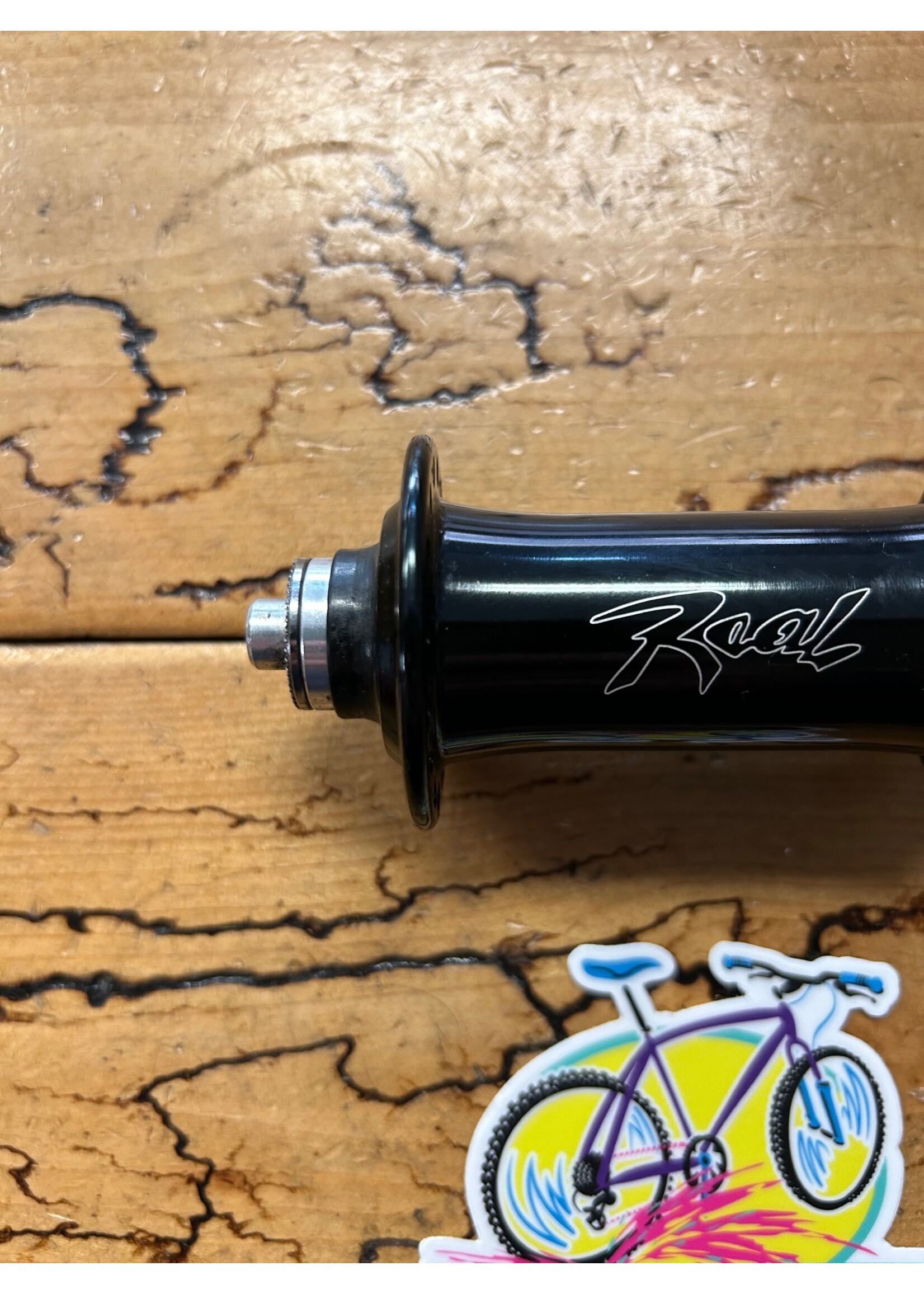 Real Design Real Design 32 Hole Quick Release Front Hub
