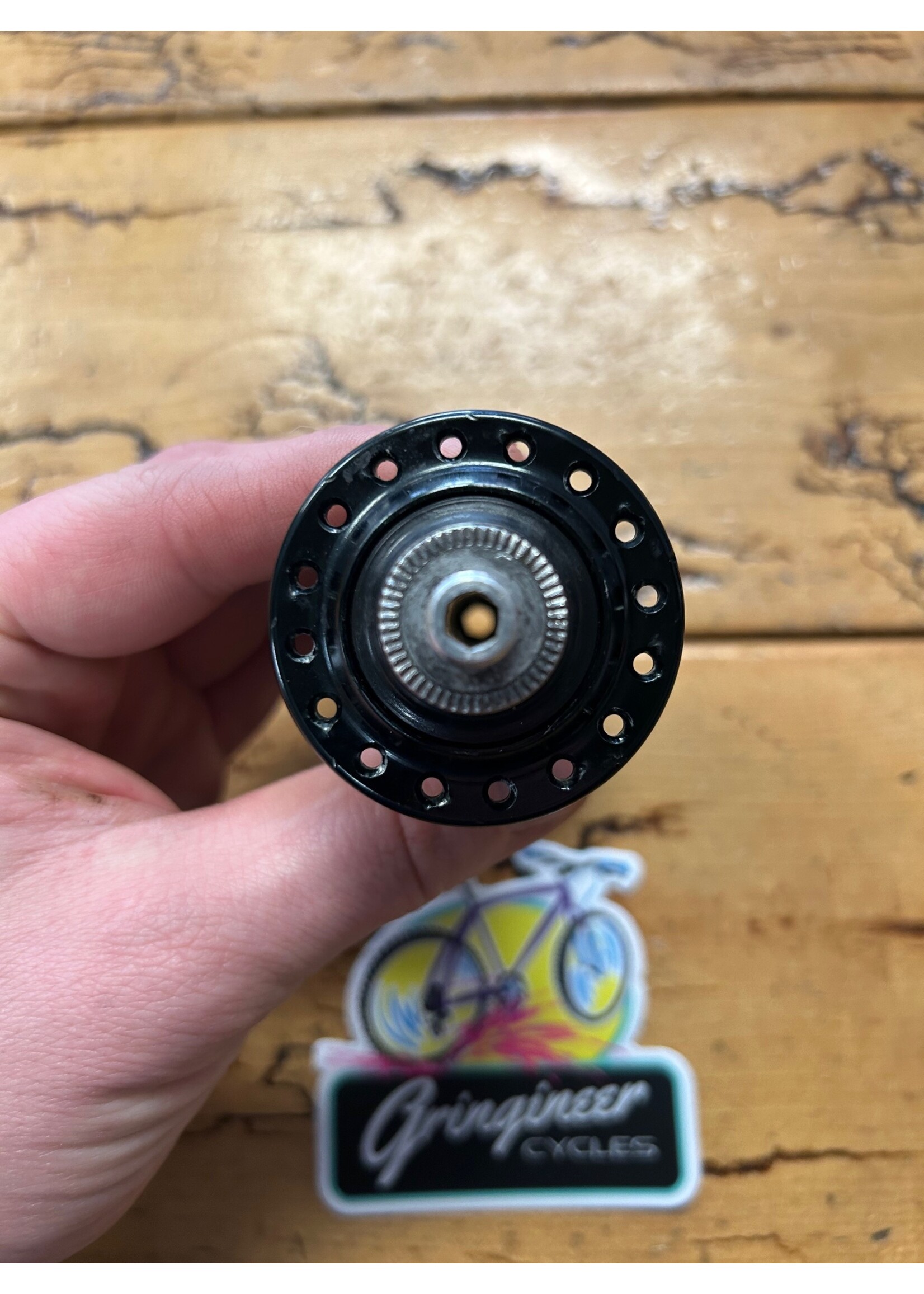Real Design Real Design 32 Hole Quick Release Front Hub