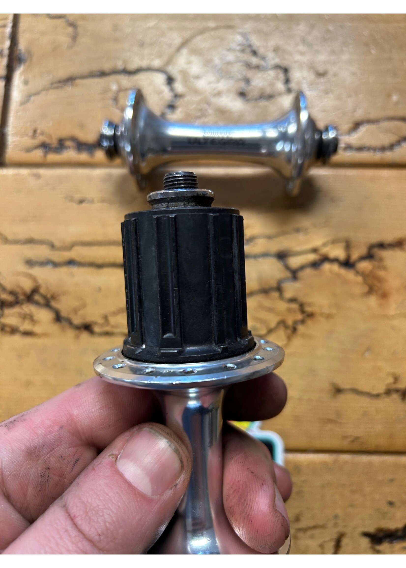 SHIMANO Shimano Ultegra 6500 28 Hole QR Hub Set