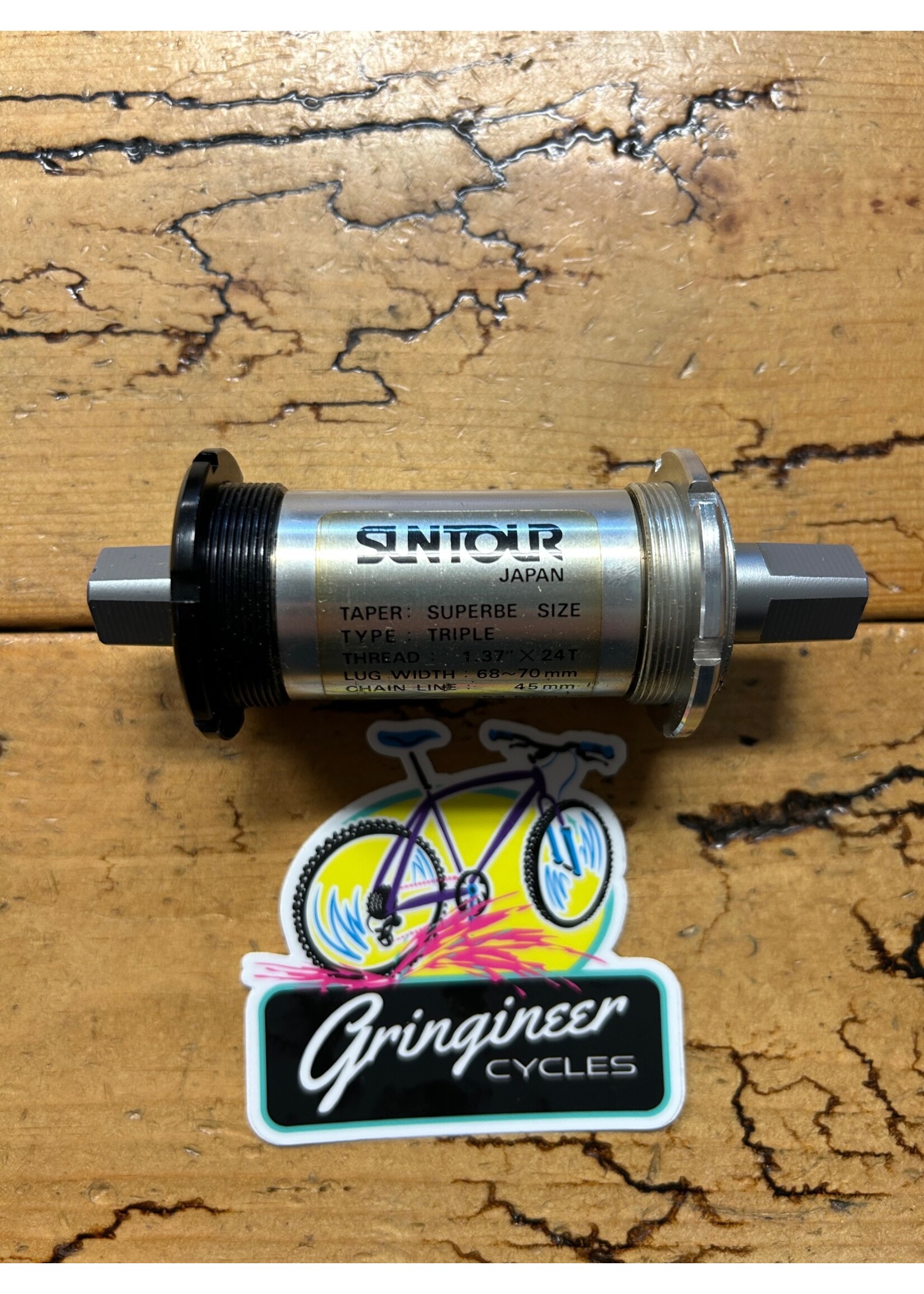 Suntour Suntour Superbe Triple Light Alloy Bottom Bracket NOS