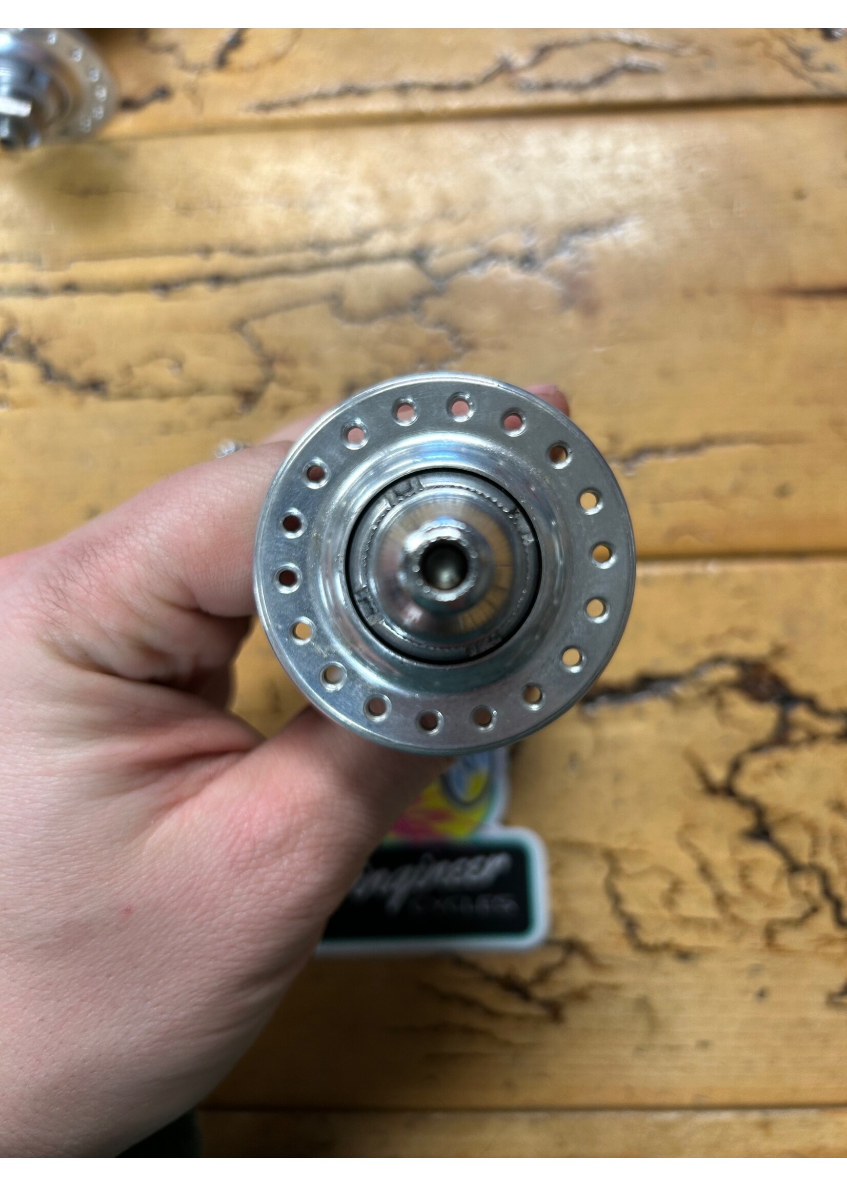 Suntour Suntour Sealed Bearing 36 Hole Front Hub With Skewer NOS