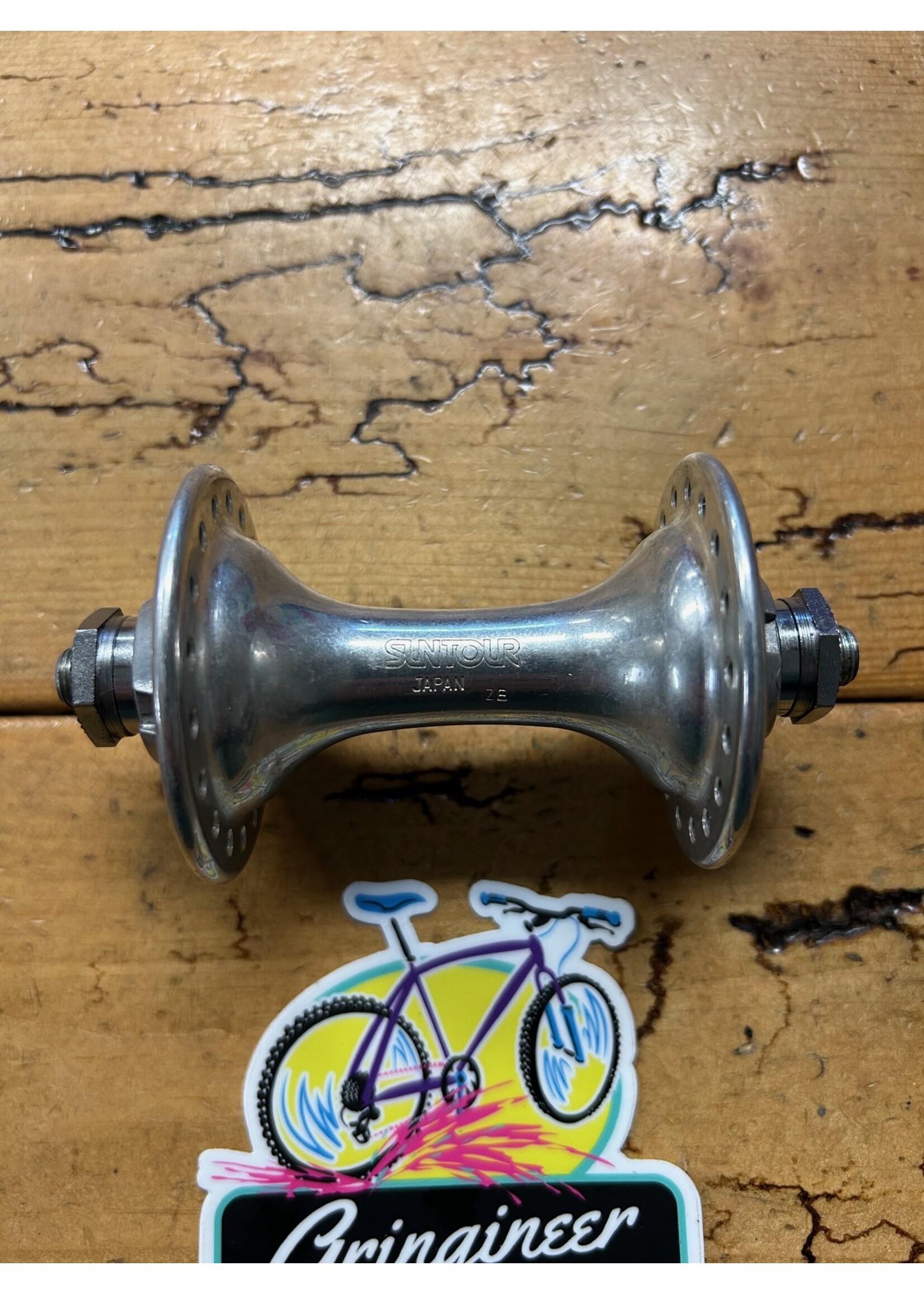 Suntour Suntour Sealed Bearing 36 Hole Front Hub NOS
