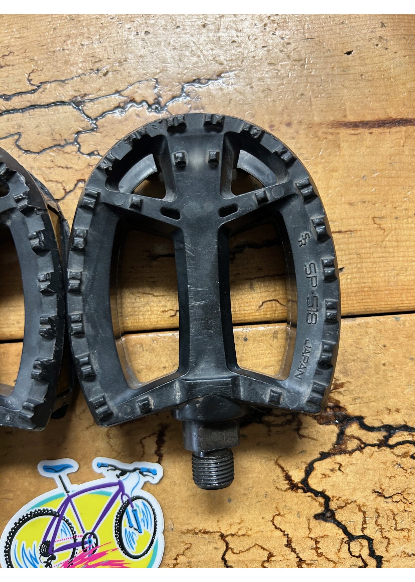 SR Suntour SR SP-518 9/16 Black Plastic Pedals