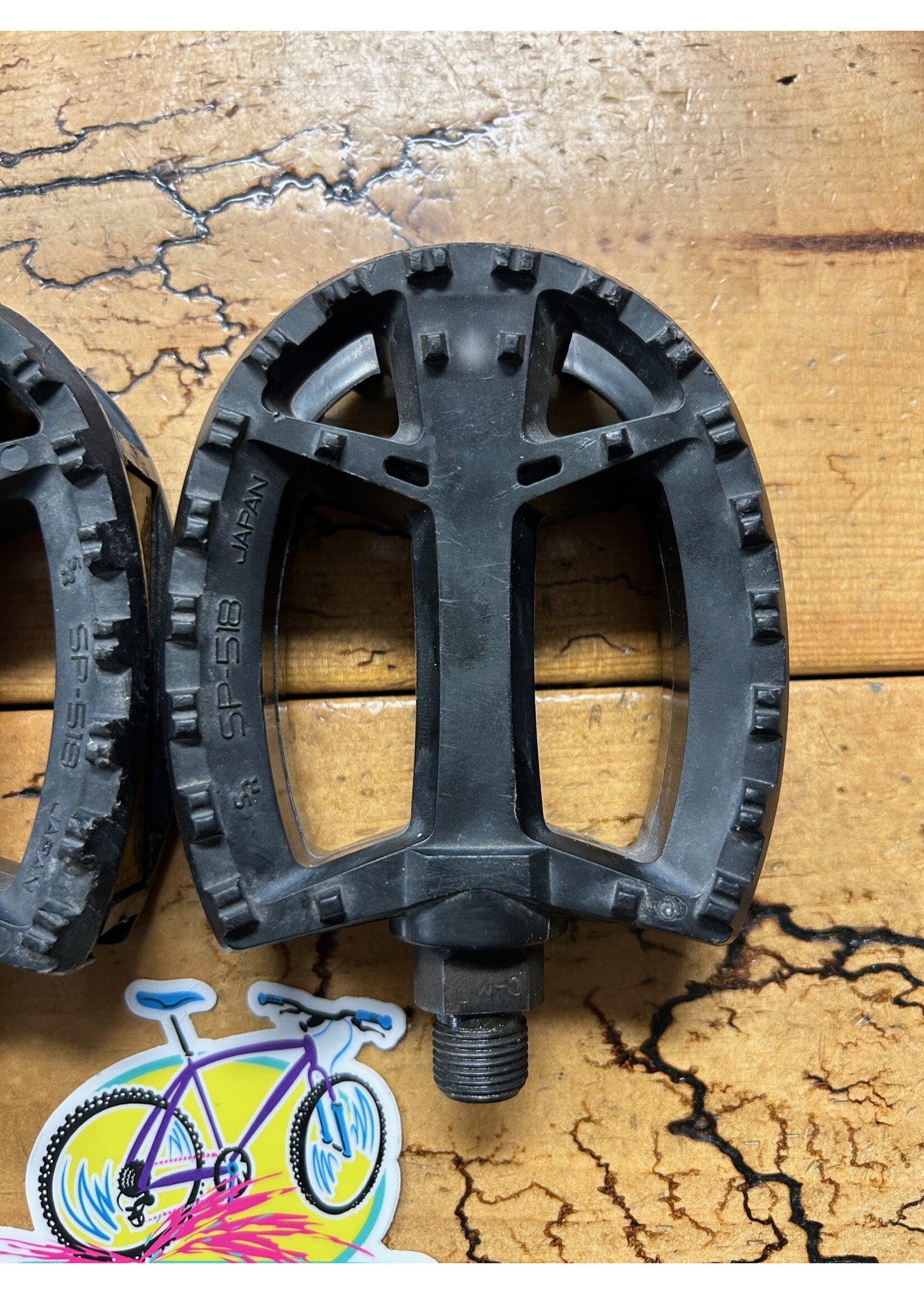 SR Suntour SR SP-518 9/16 Black Plastic Pedals