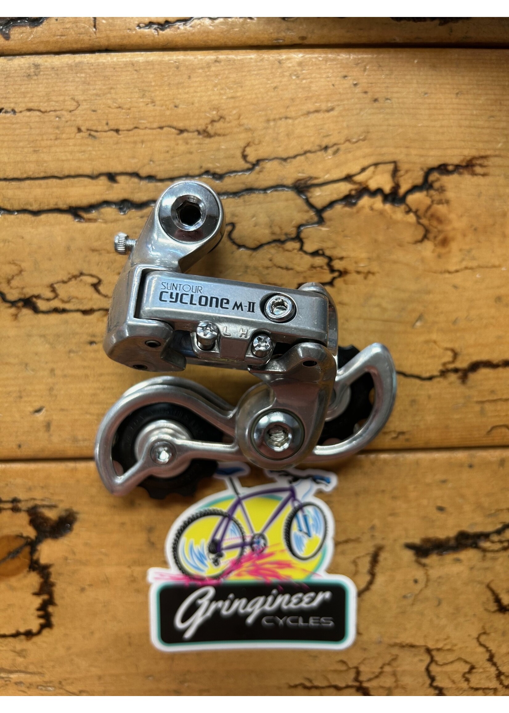 Suntour Suntour Cyclone M-II Short Cage Rear Derailleur NOS