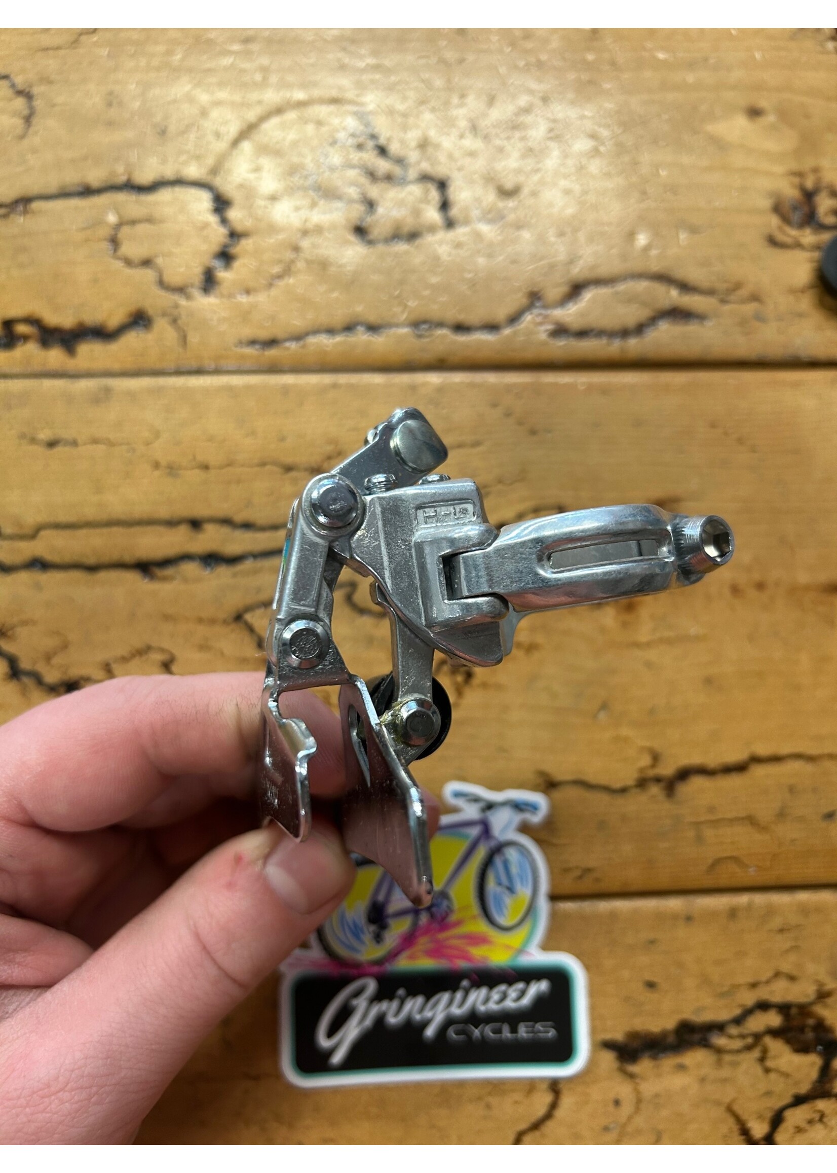 SHIMANO Shimano Deore FD-DE10 Front Derailleur NOS
