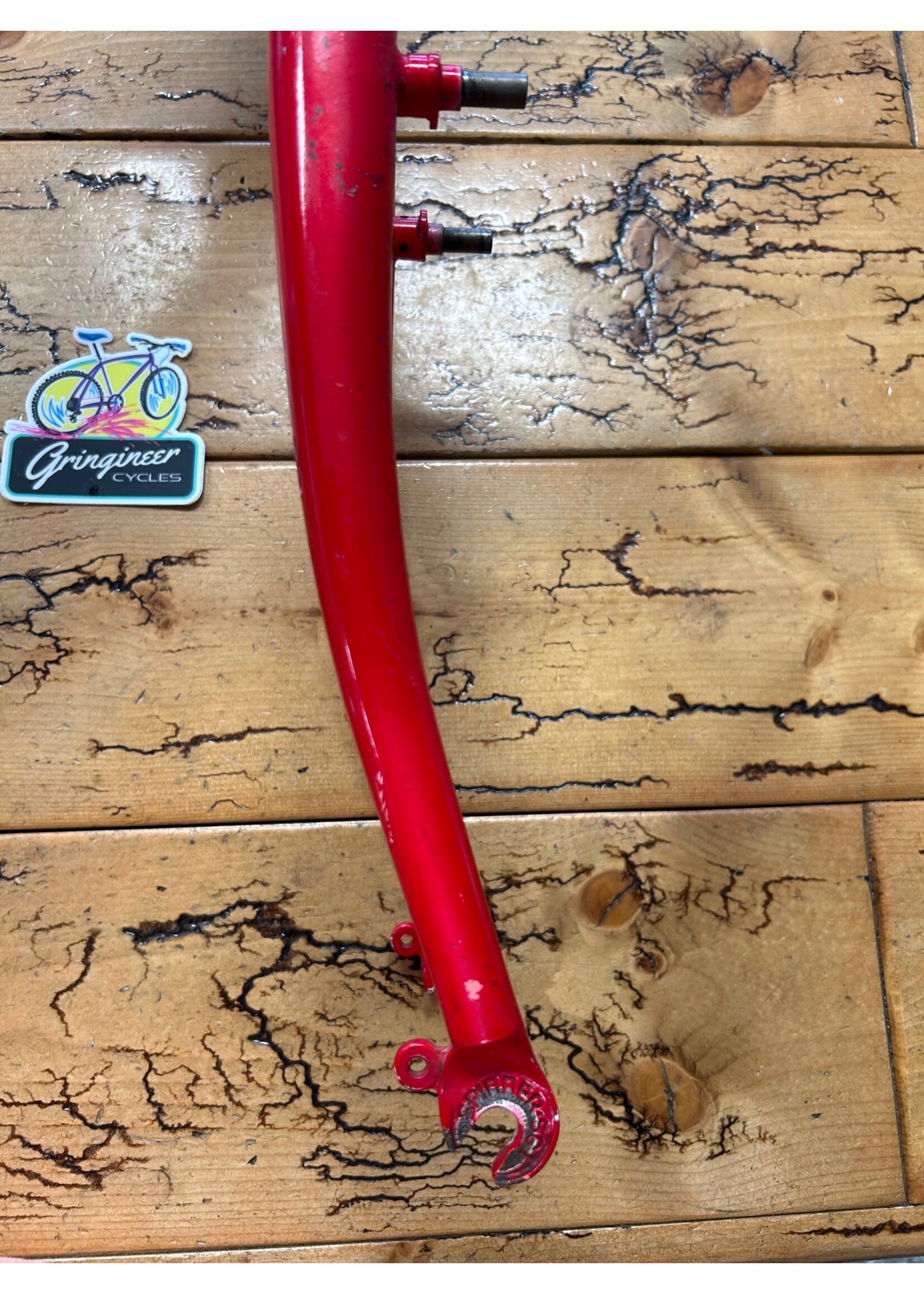 Spinner Spinner Red 26" 1 Inch Threaded Fork