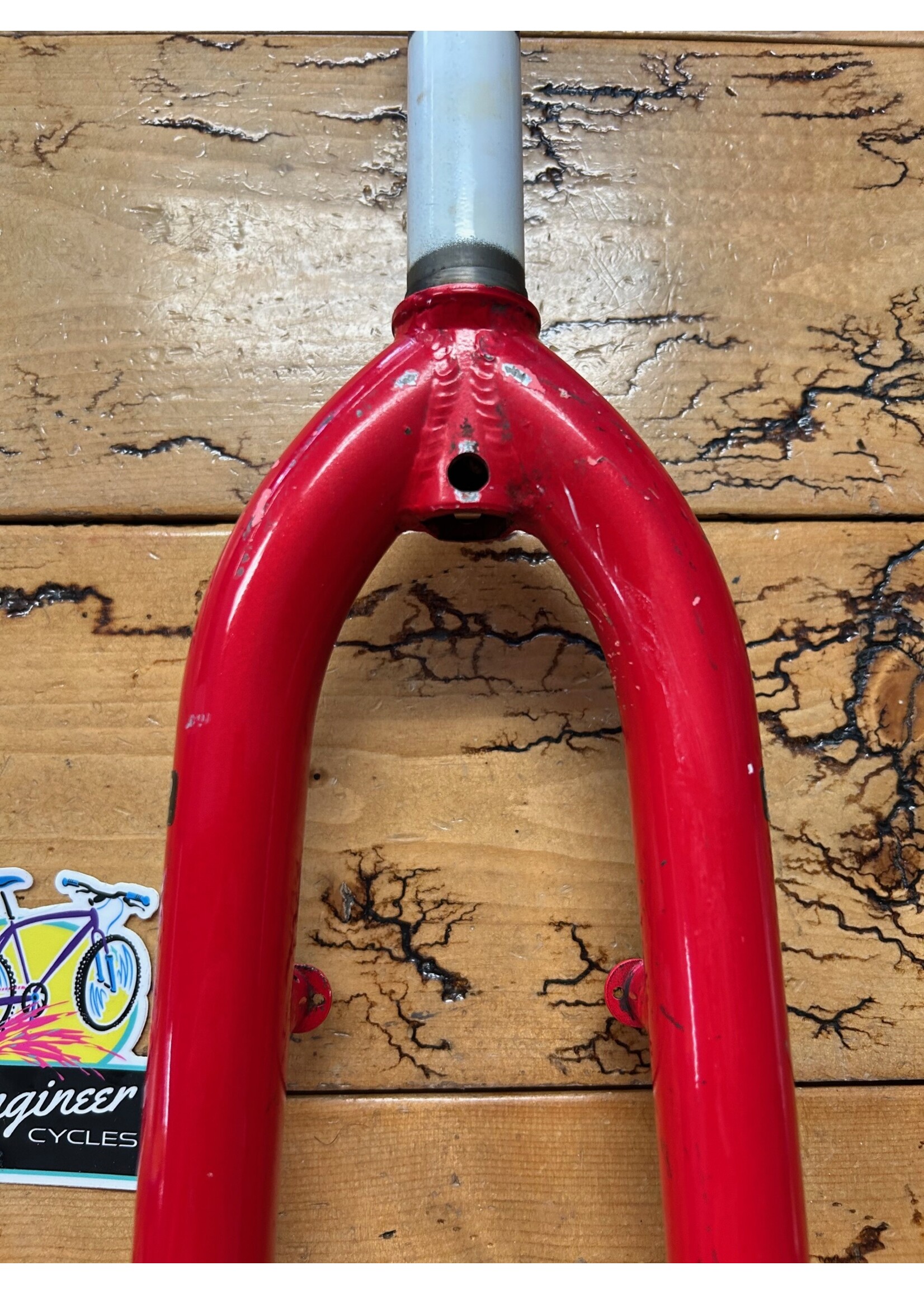 Spinner Spinner Red 26" 1 Inch Threaded Fork