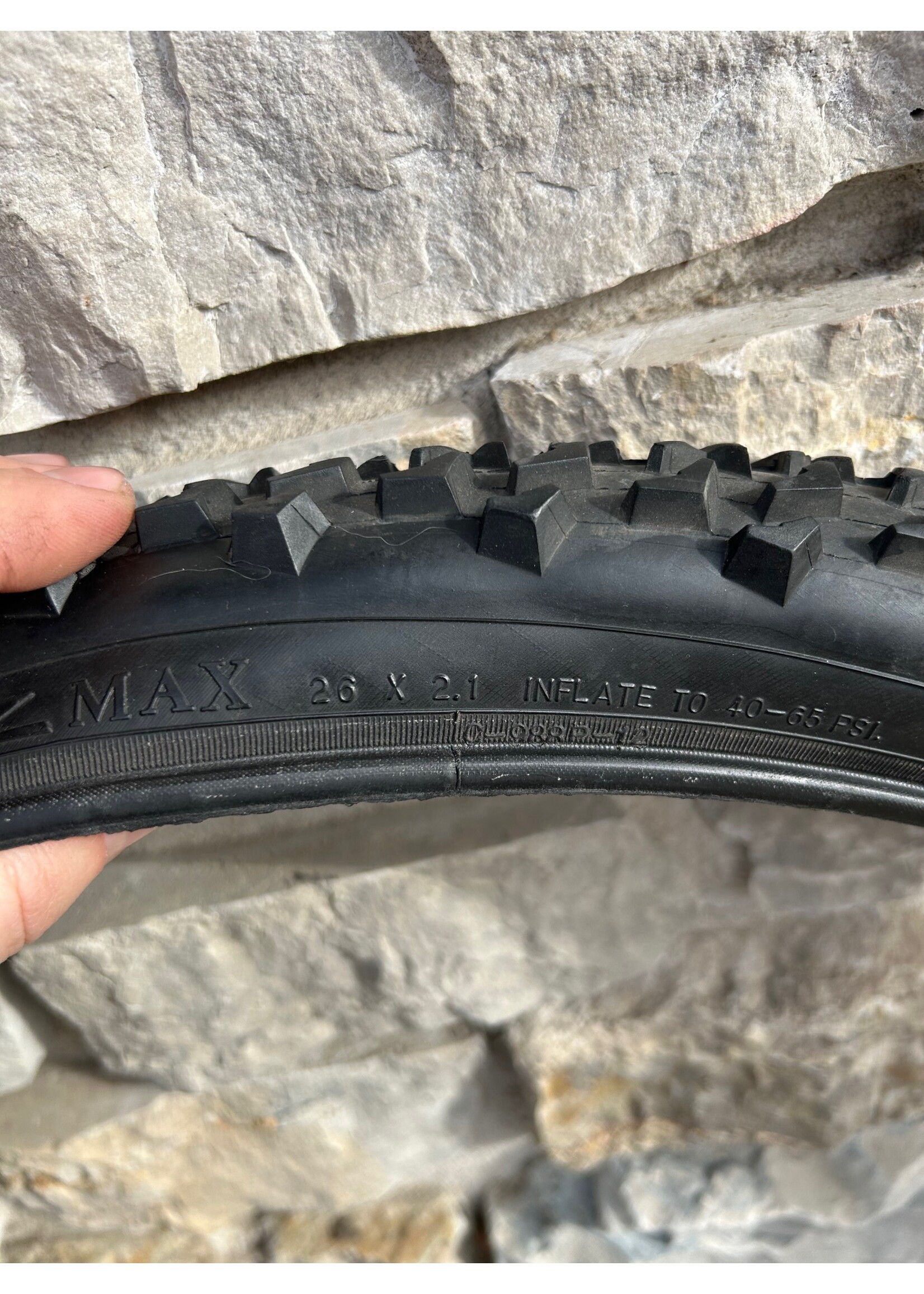 Ritchey Ritchey Megabite ZMax 26x2.1 Folding Bead Tire
