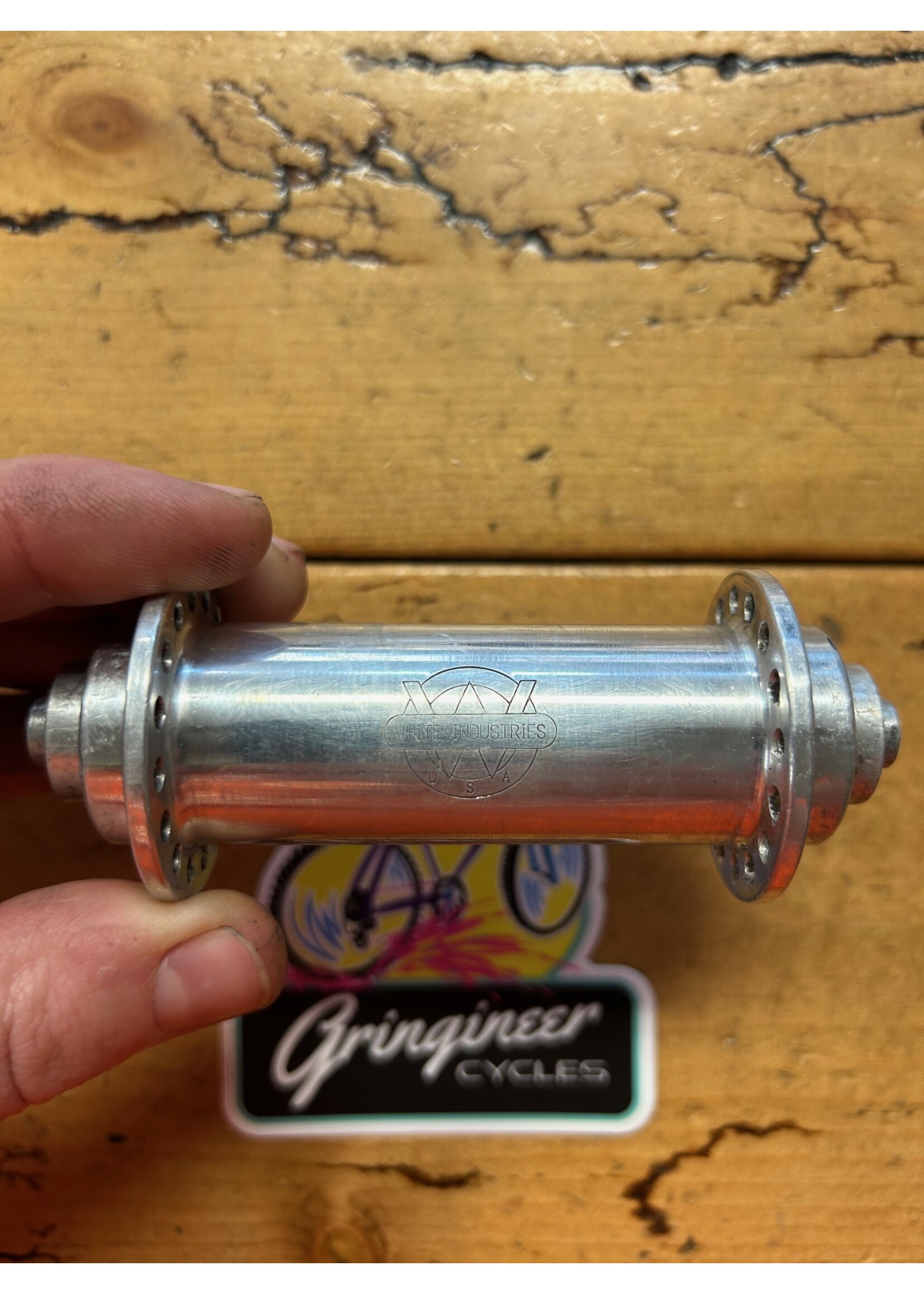 White Industries White Industries 32 Hole Silver Front Hub
