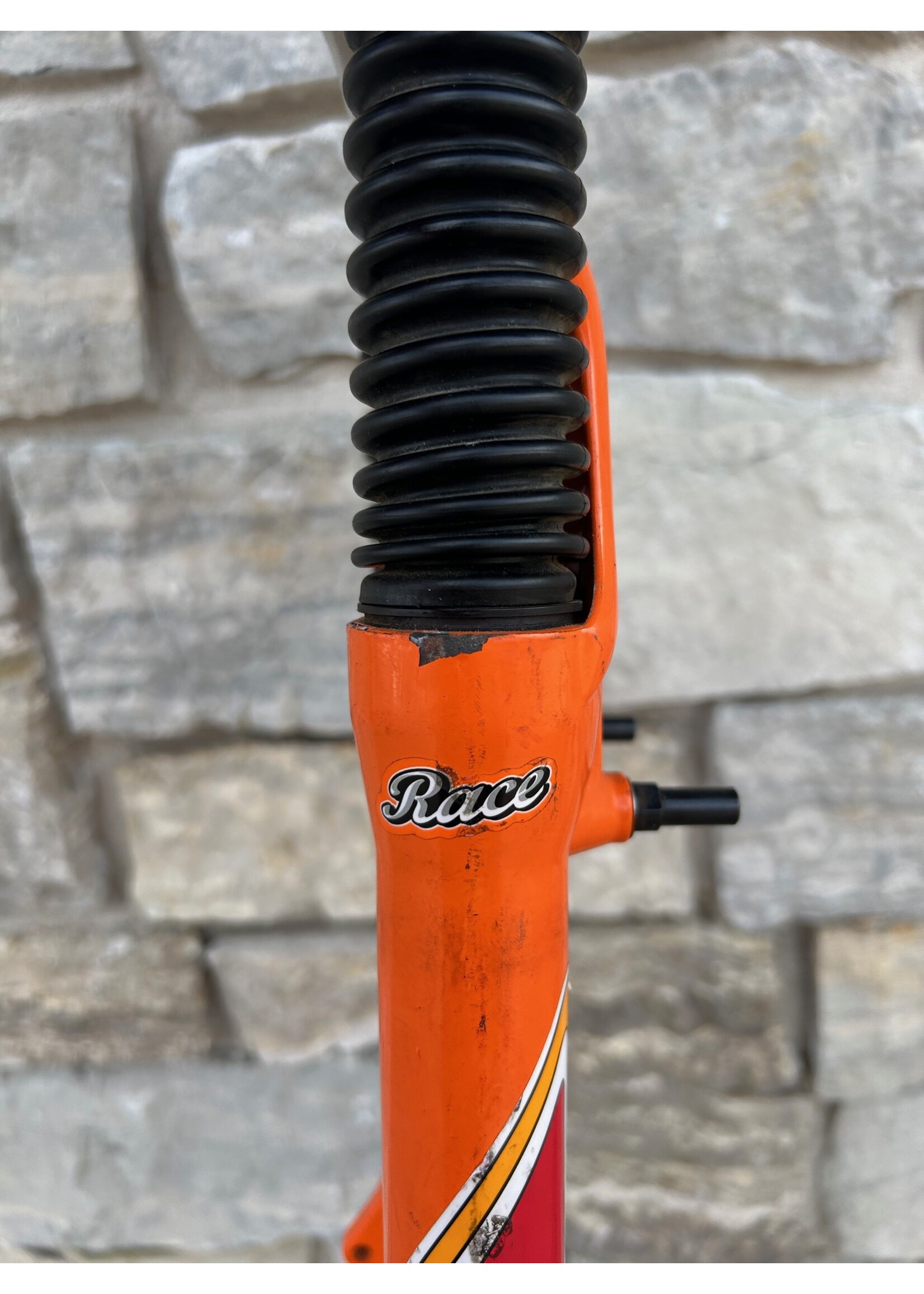 Rock Shox Rock Shox Judy Race 1 1/8 26" Rim or Disc Brake Suspenion Fork