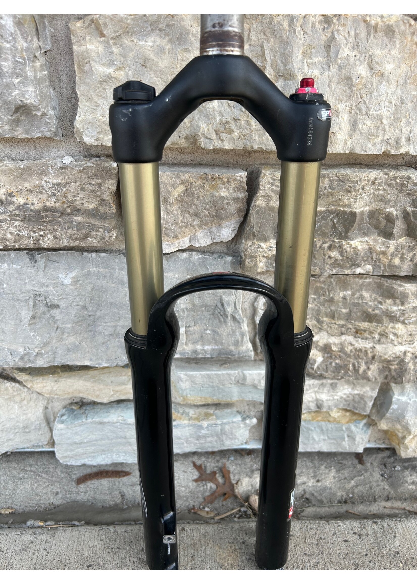 Manitou Manitou Black Elite SPV 120mm 26" 1 1/8 Disc Brake QR Suspension Fork