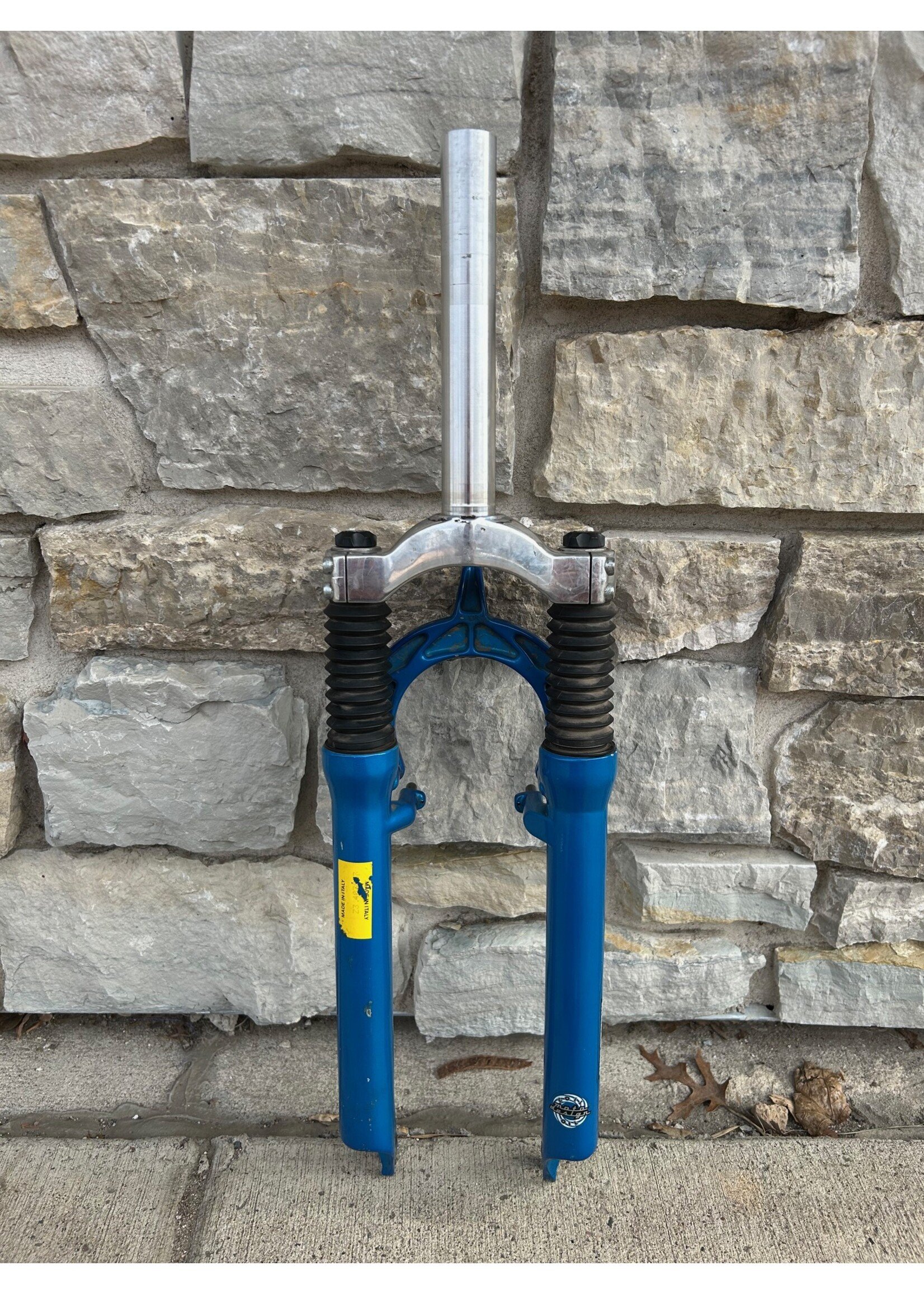 Marzocchi Marzocchi Bomber Z3 26" 1 1/8 Suspension Fork