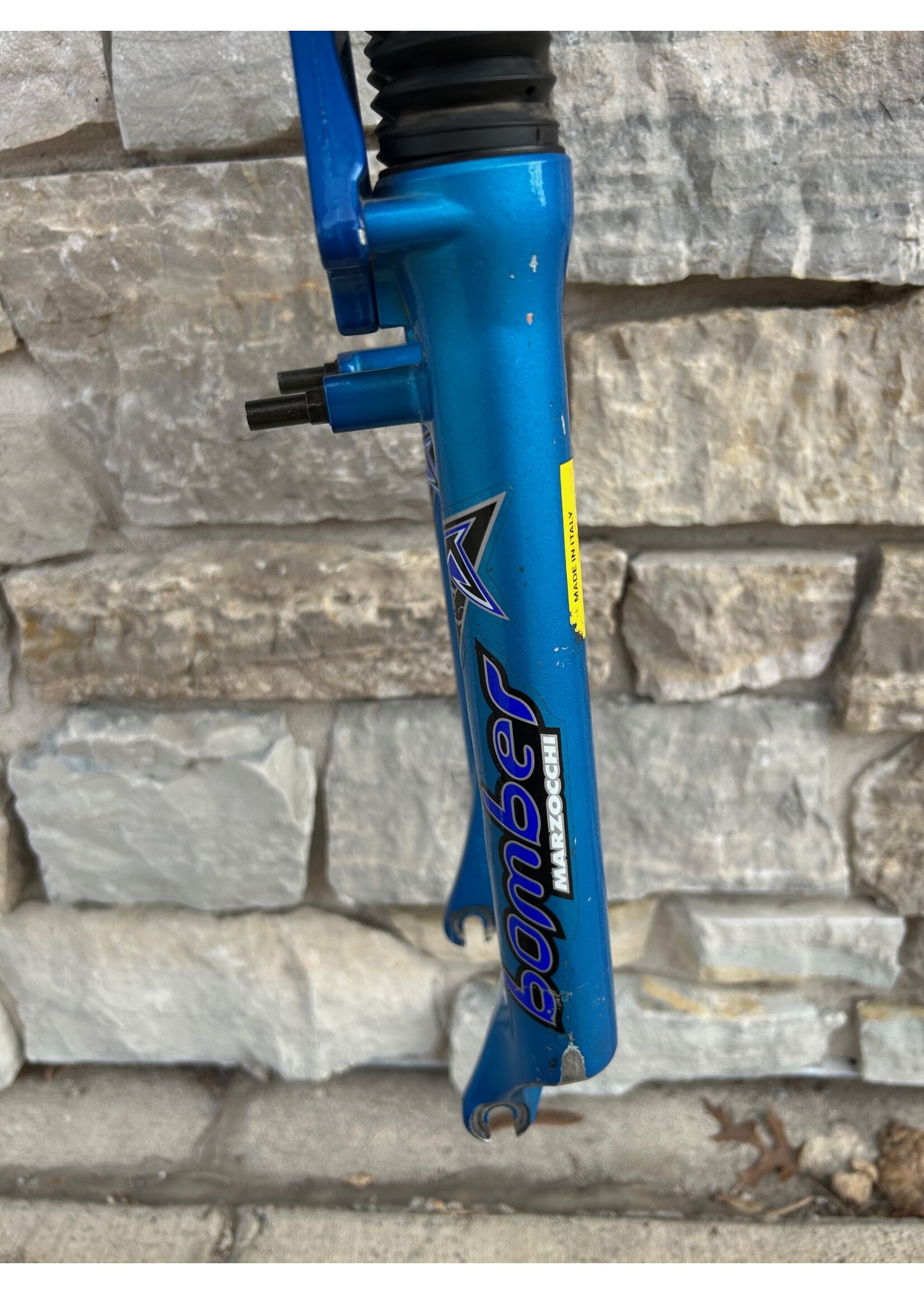 Marzocchi Marzocchi Bomber Z3 26" 1 1/8 Suspension Fork