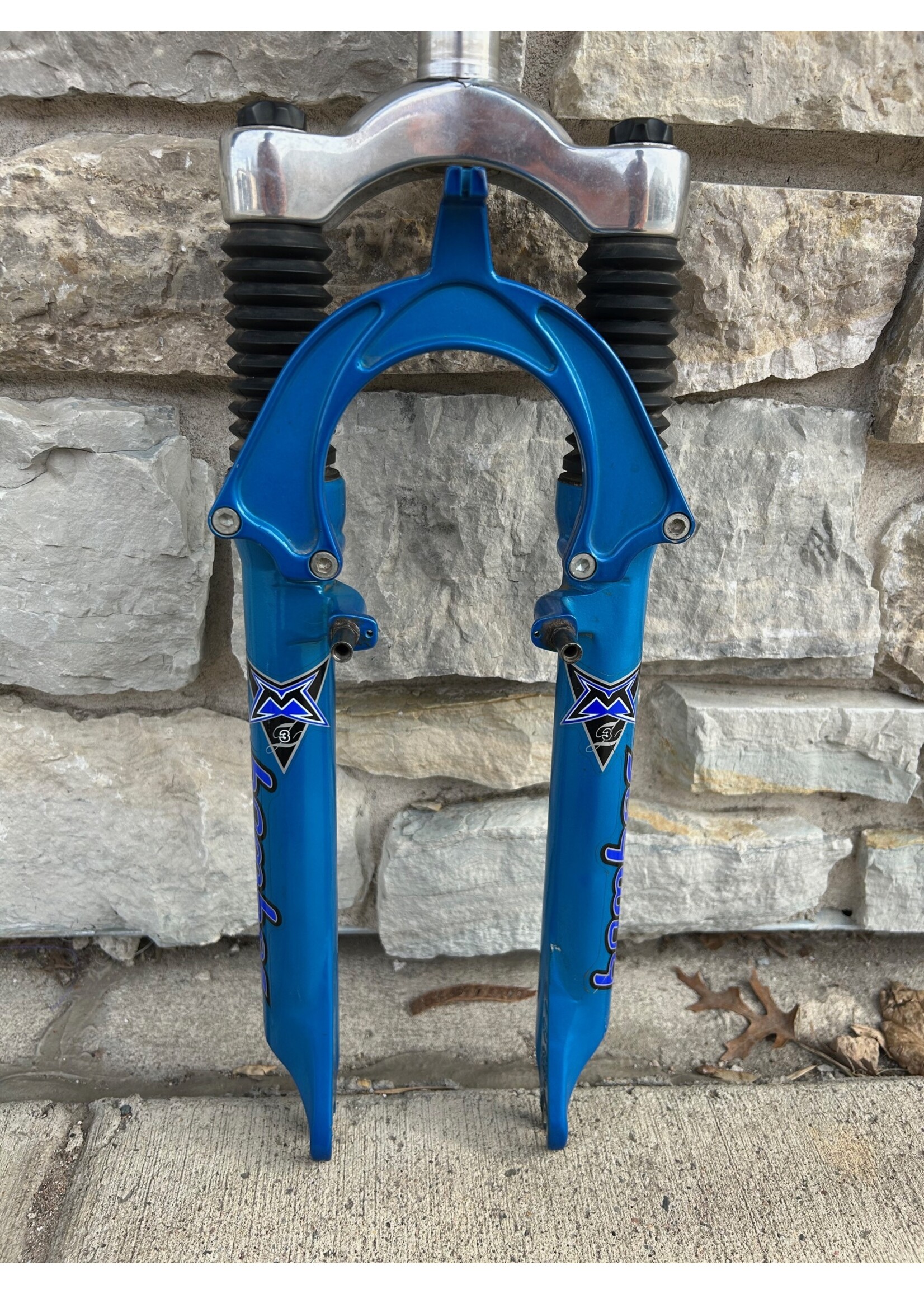 Marzocchi Marzocchi Bomber Z3 26" 1 1/8 Suspension Fork