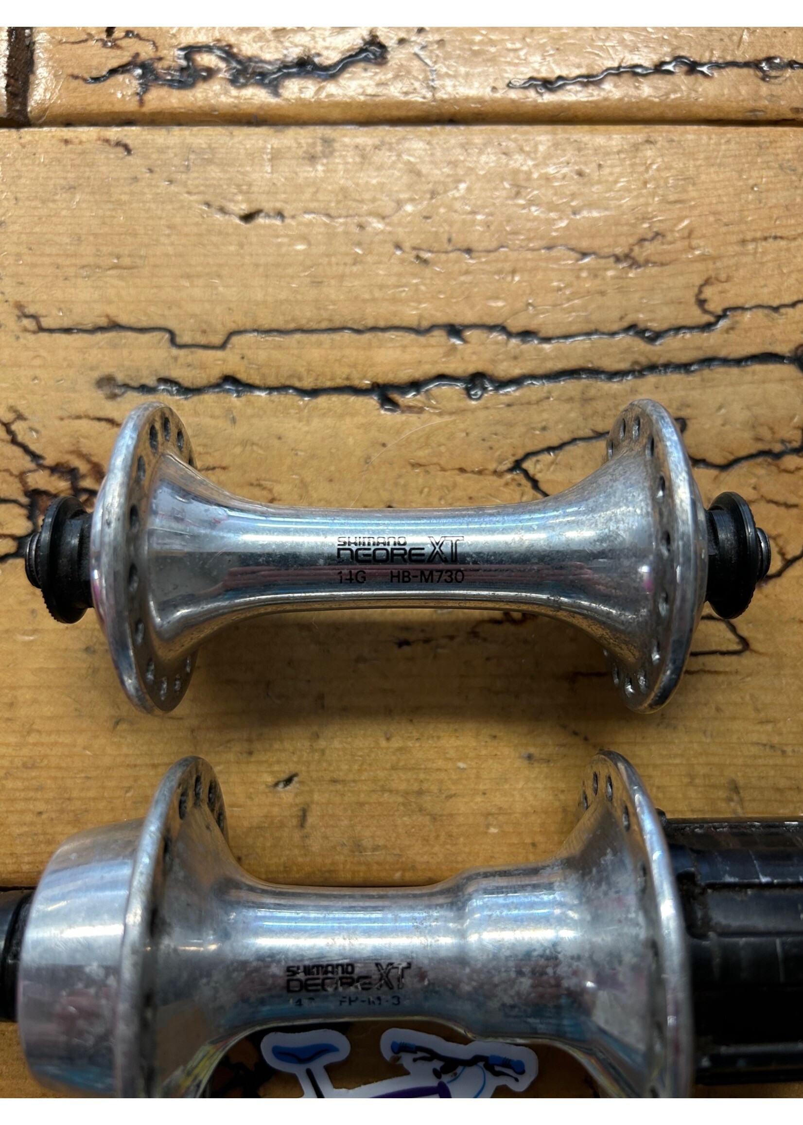 SHIMANO Shimano Deore XT M730 32 Hole 100/135mm Hub Set