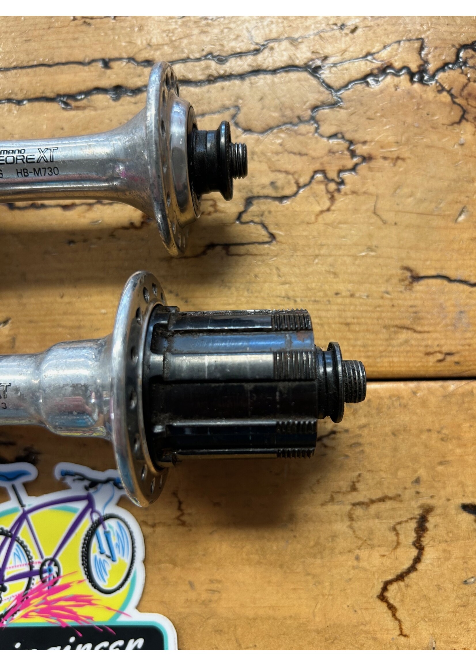 SHIMANO Shimano Deore XT M730 32 Hole 100/135mm Hub Set