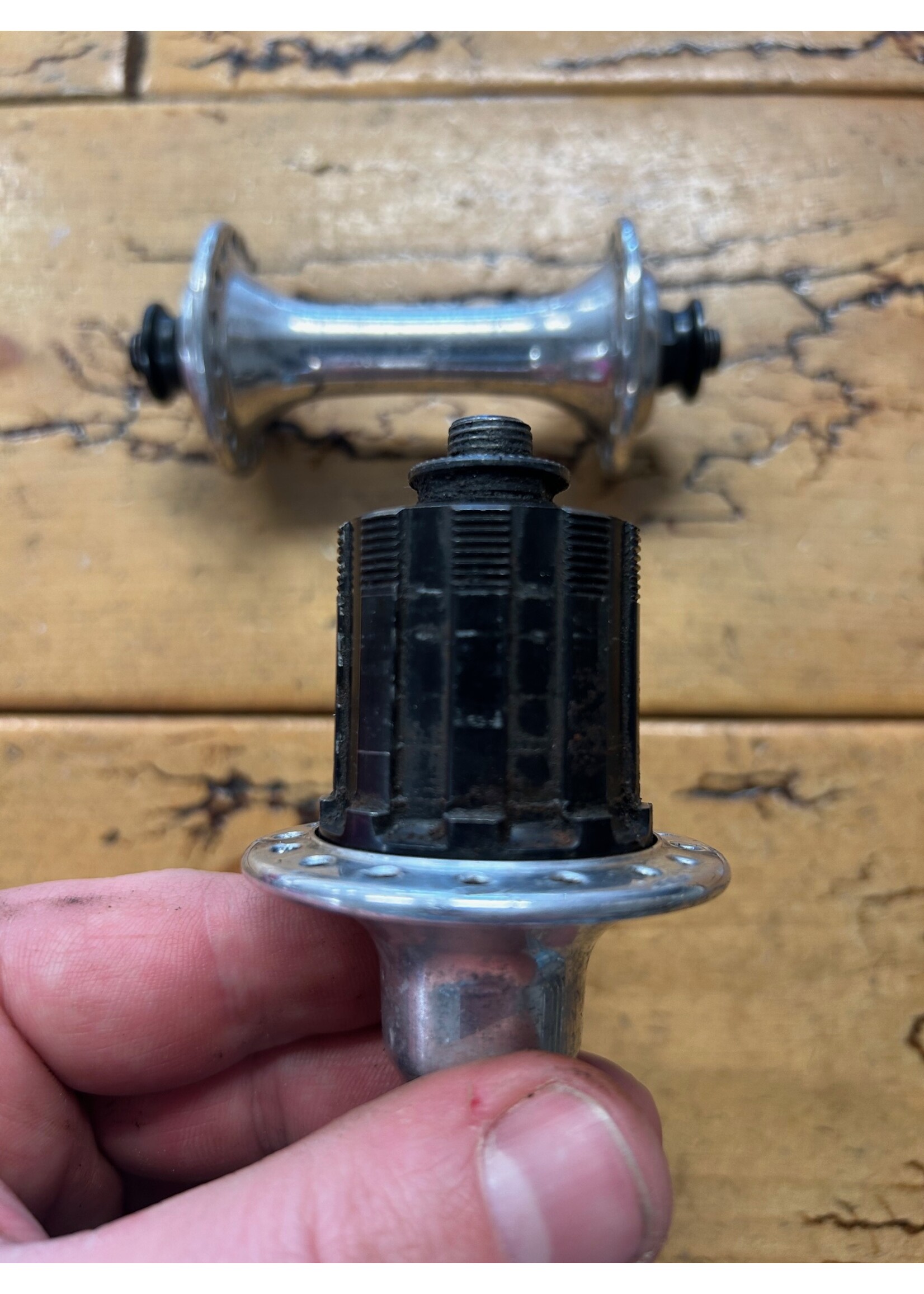 SHIMANO Shimano Deore XT M730 32 Hole 100/135mm Hub Set