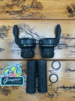 SRAM ESP 9.0 3x8 Grip Shifters and Grips