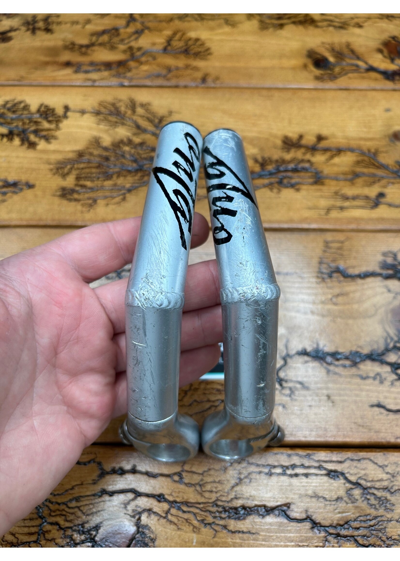 Onza Onza L Bend Silver Aluminum Bar Ends