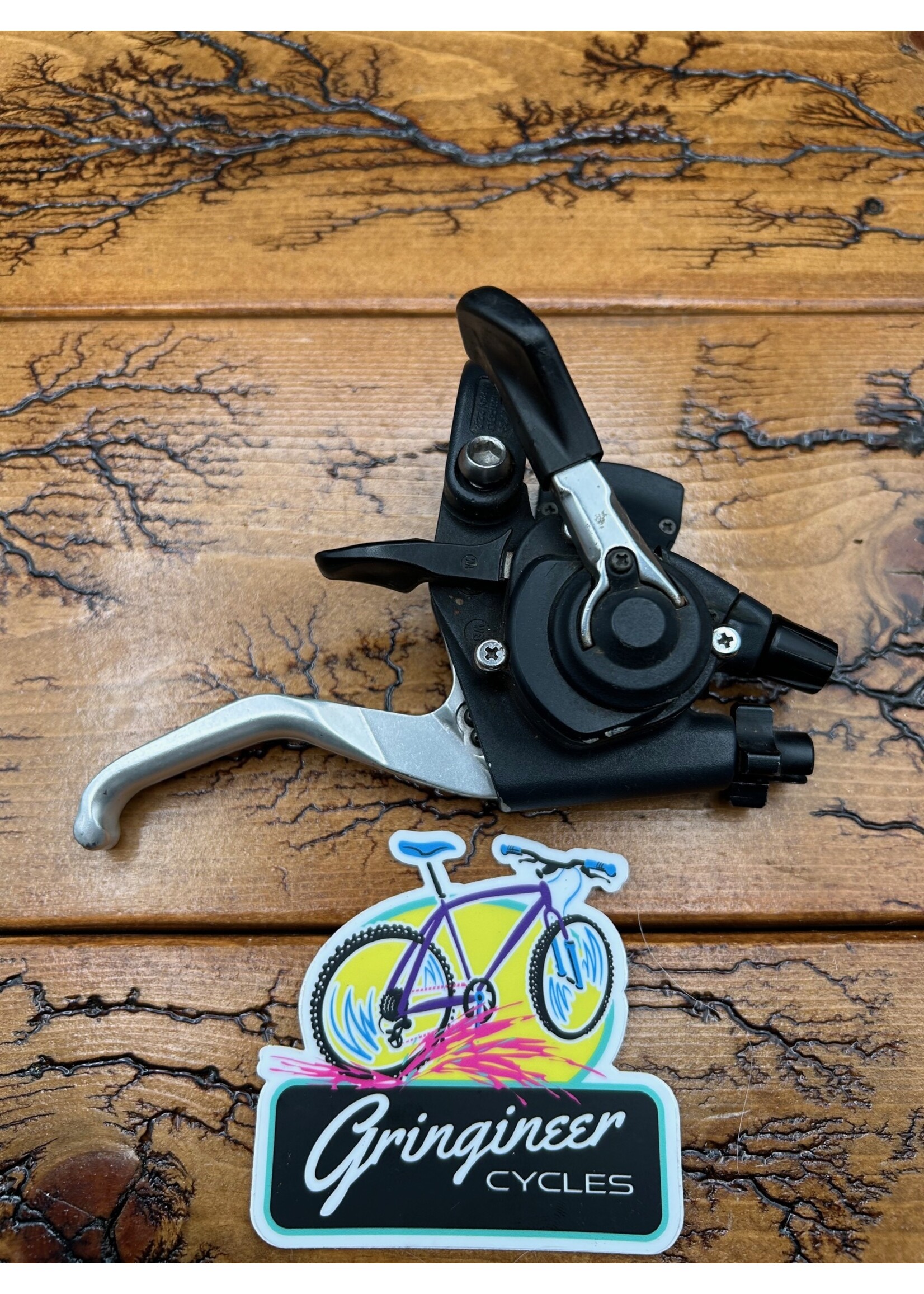 SHIMANO Shimano Deore XT ST-M739 Left 3 Speed Shifter and Brake Lever