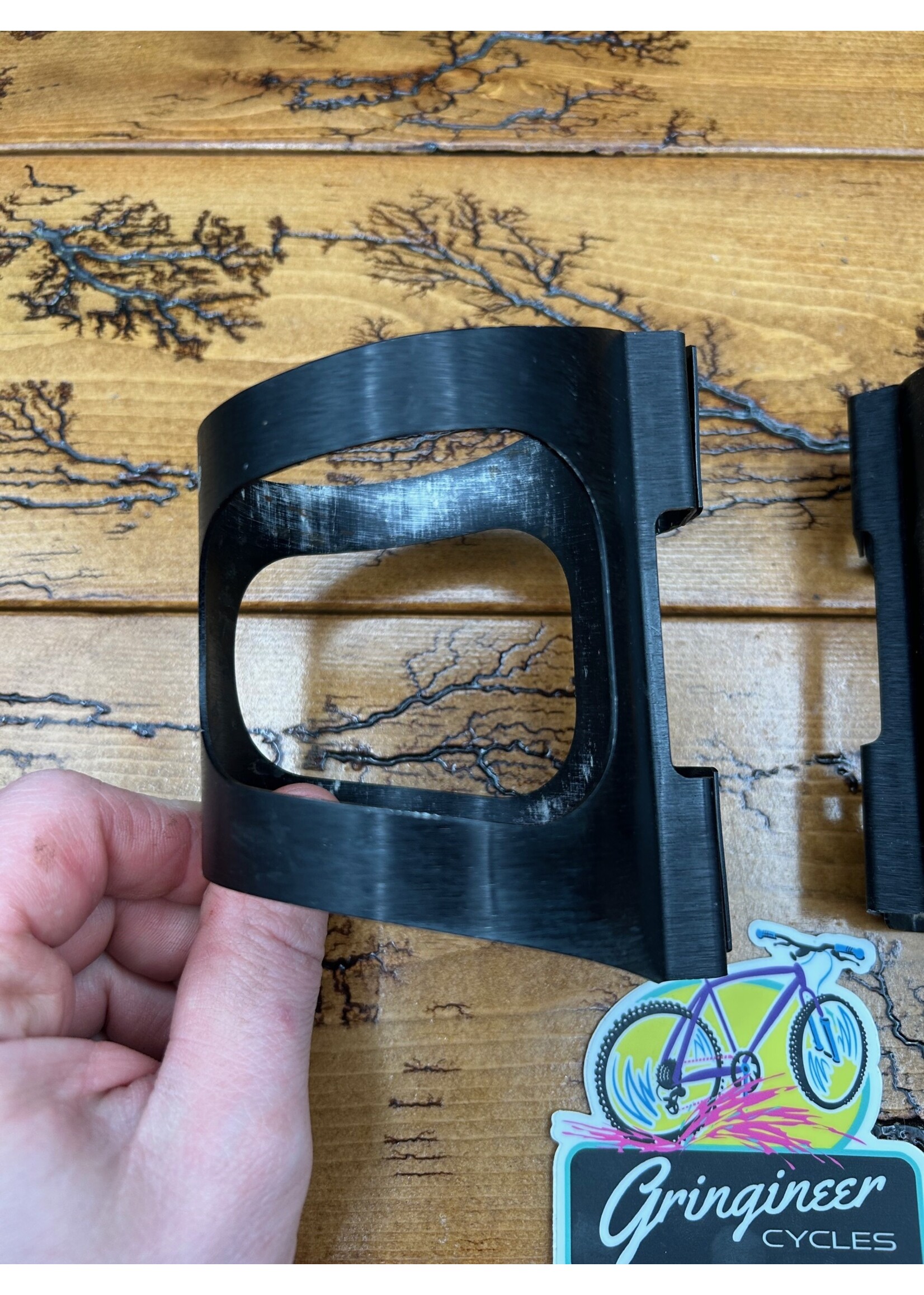 Ringle Ringle H2O Black Bottle Cage Set With Hardware