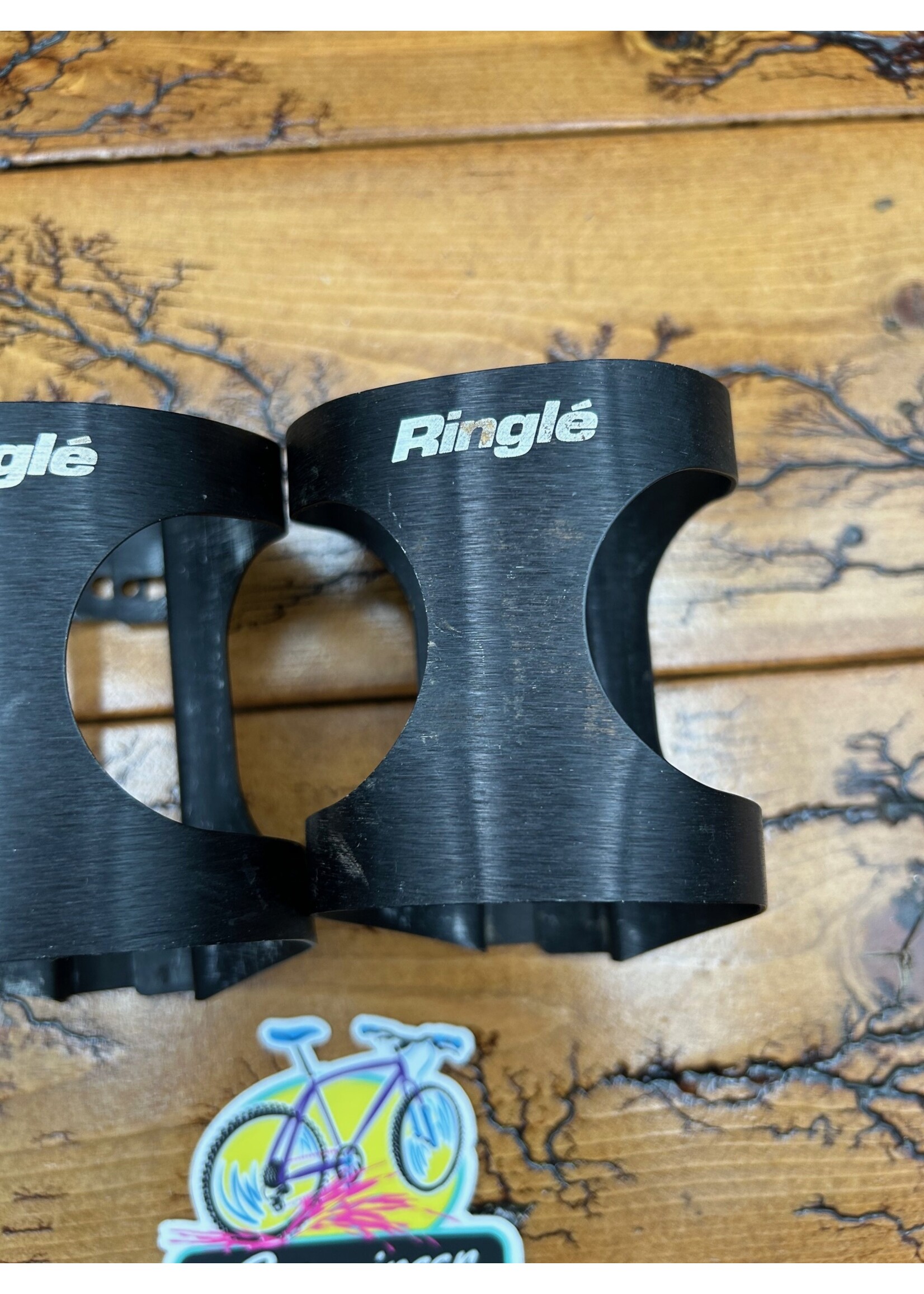 Ringle Ringle H2O Black Bottle Cage Set With Hardware