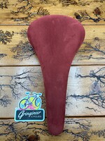 Mundialita Mundialita Red Suede Saddle